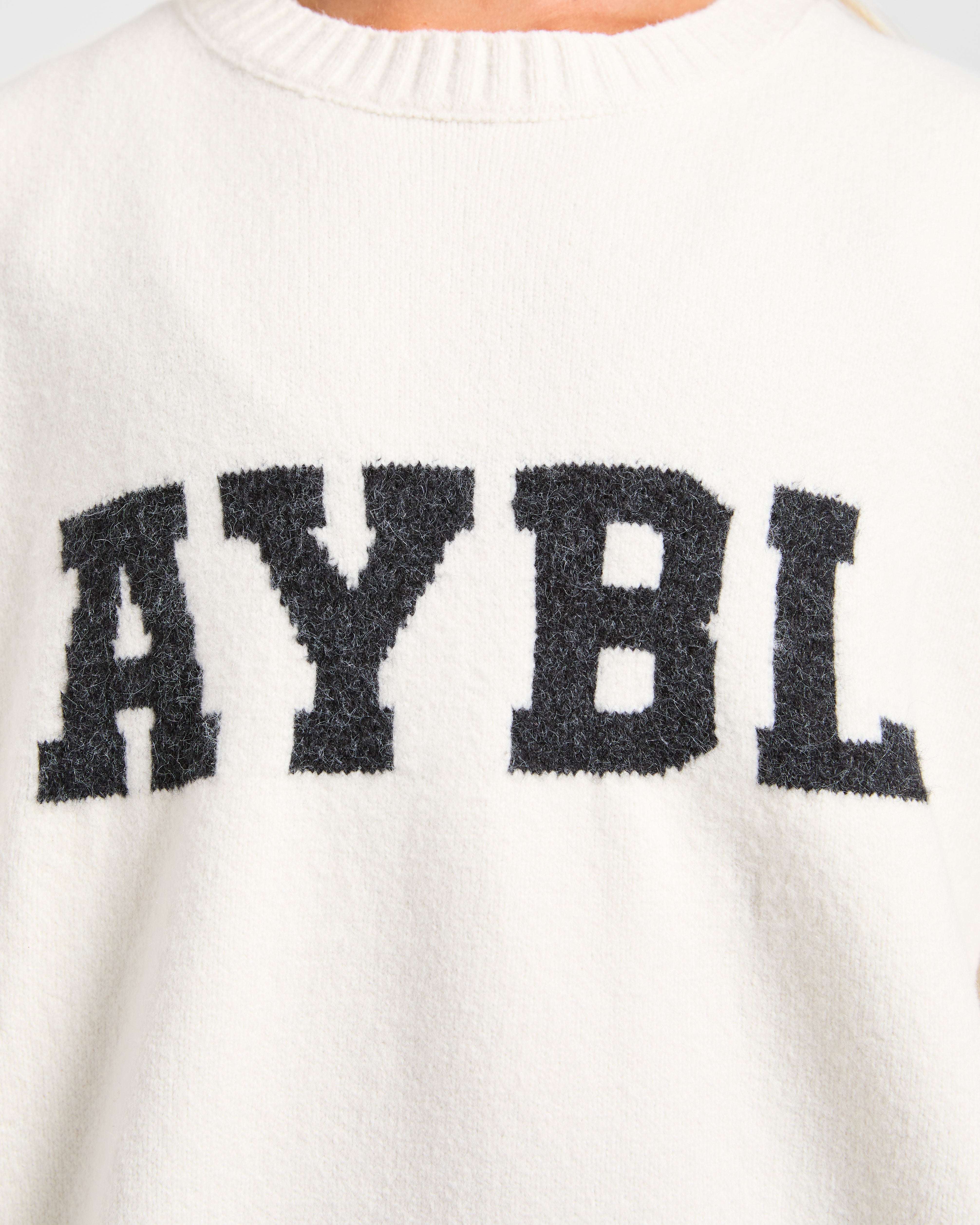 Varsity Oversized Knitted Sweater - Off Weiß