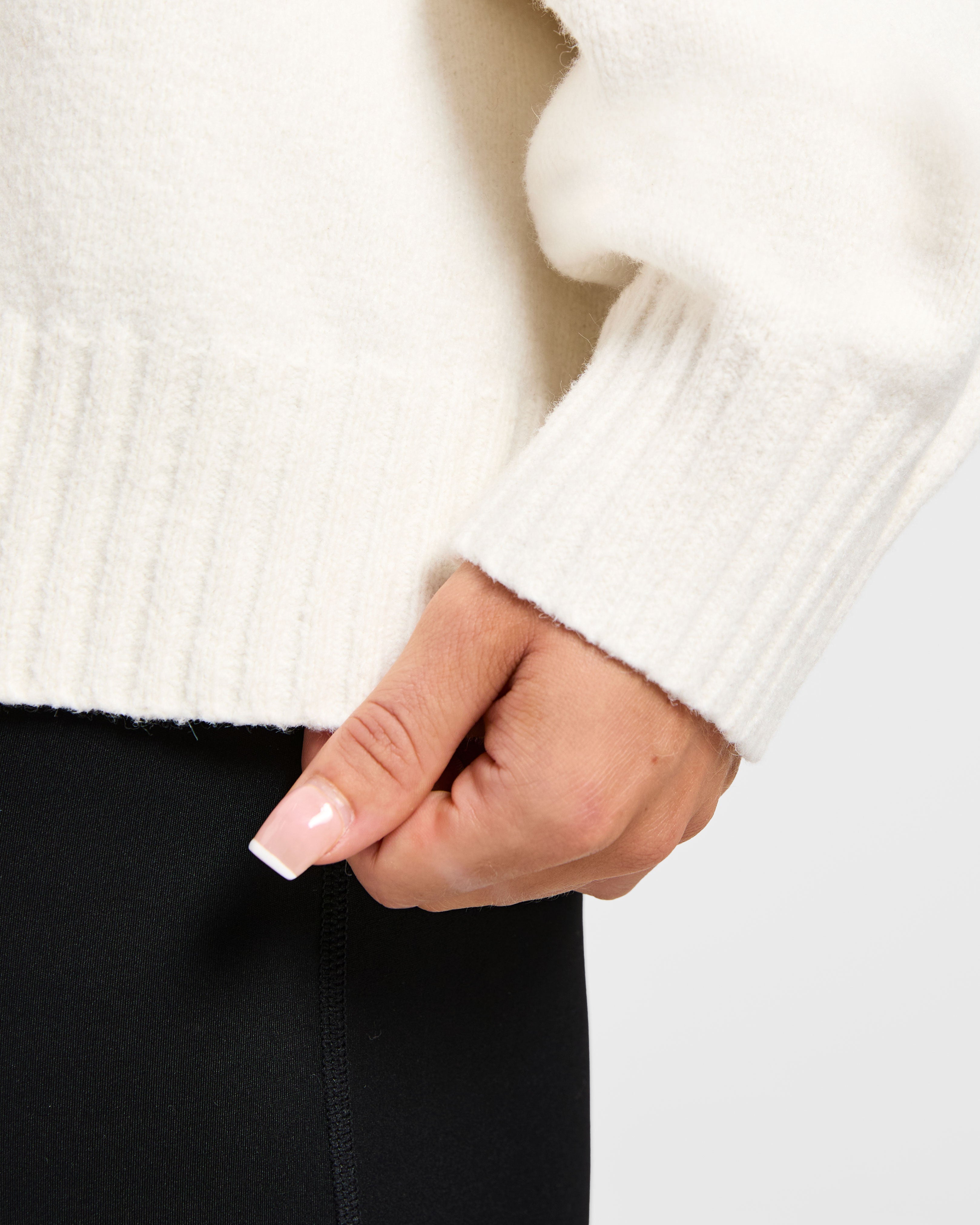 Varsity Oversized Knitted Sweater - Off Weiß