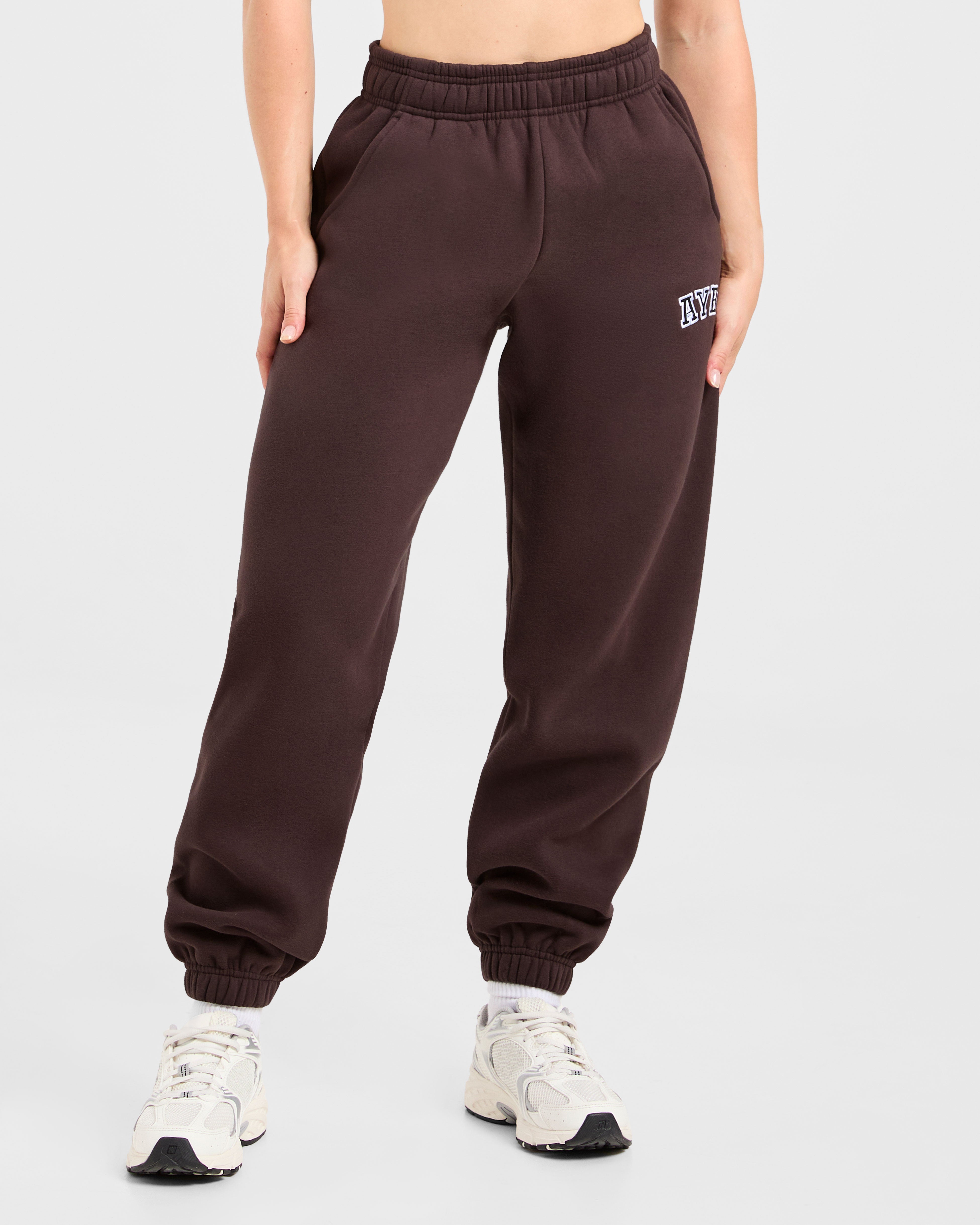 Varsity 2.0 Oversized Joggers - Cocoa Braun
