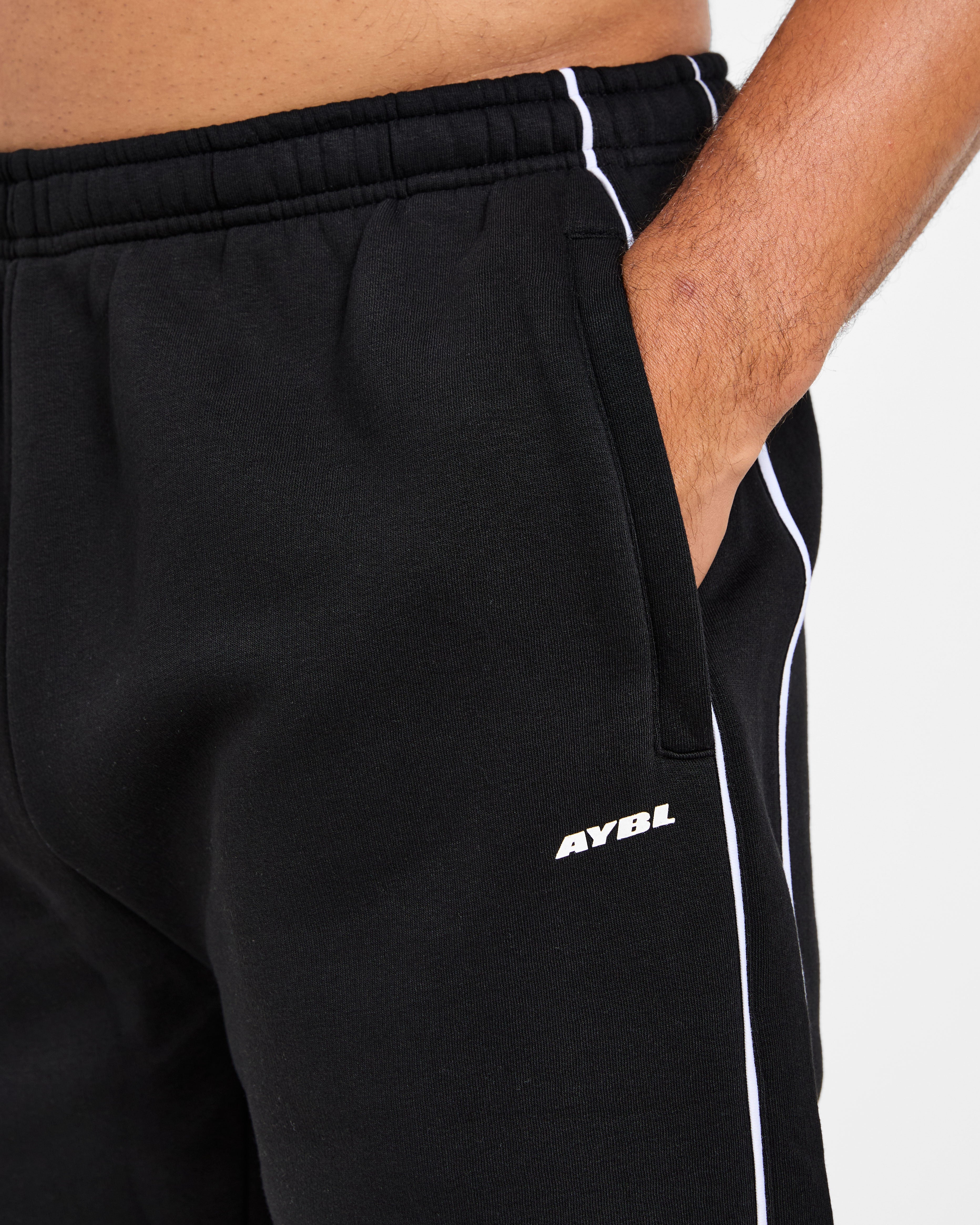 Restore Oversized Joggers - Schwarz