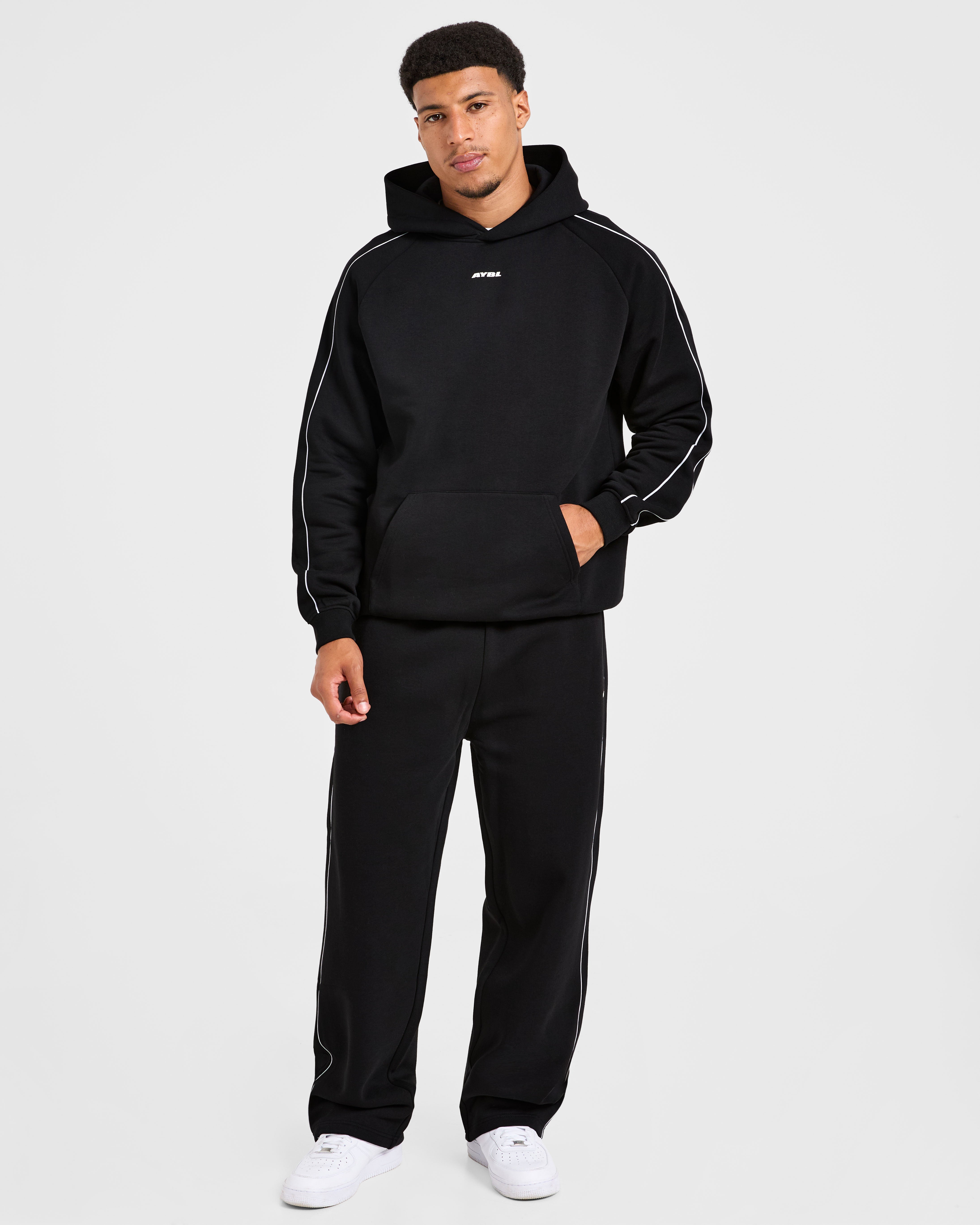 Restore Oversized Straight Leg Joggers - Schwarz