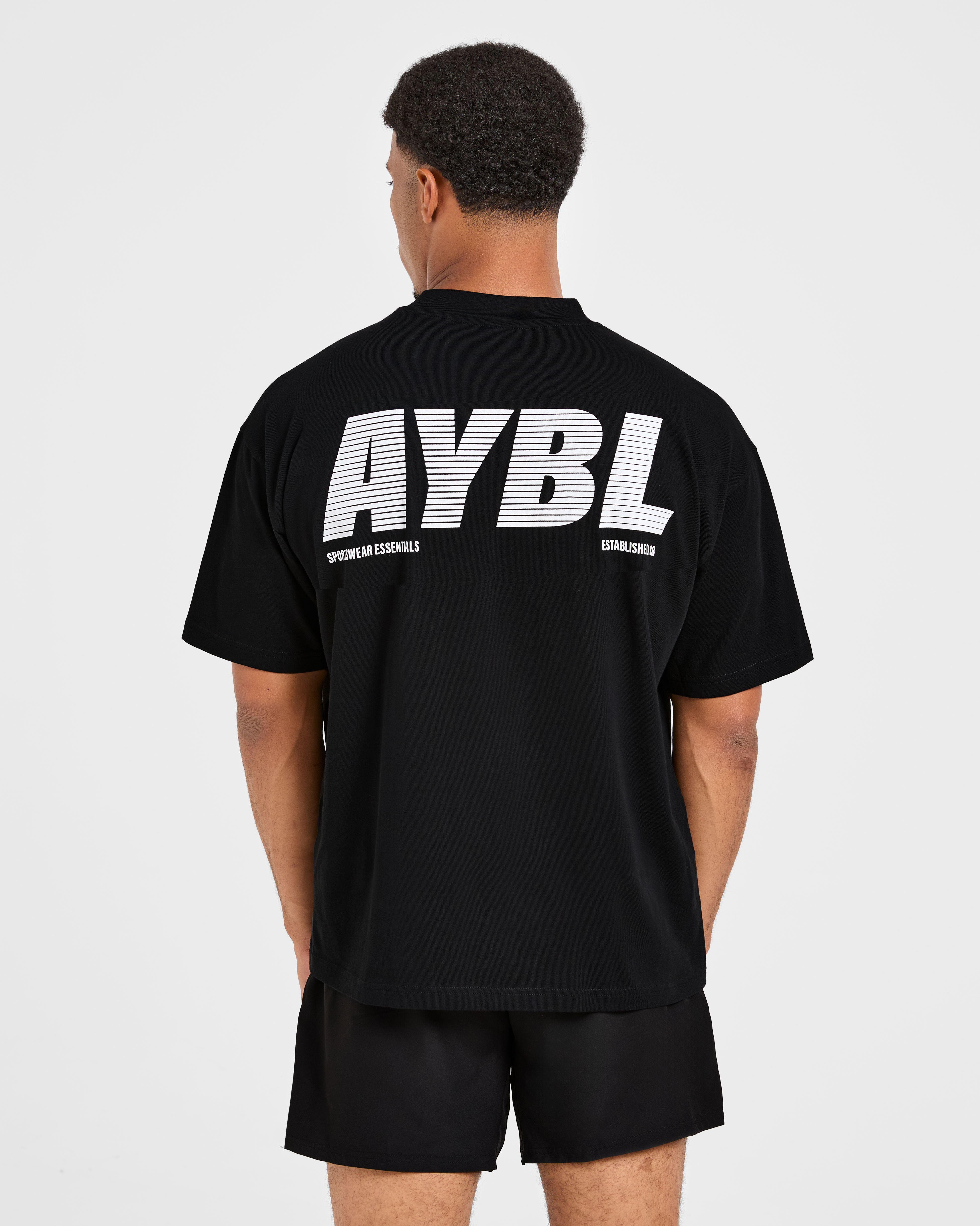 Sportswear Essentials Oversized T Shirt - Schwarz