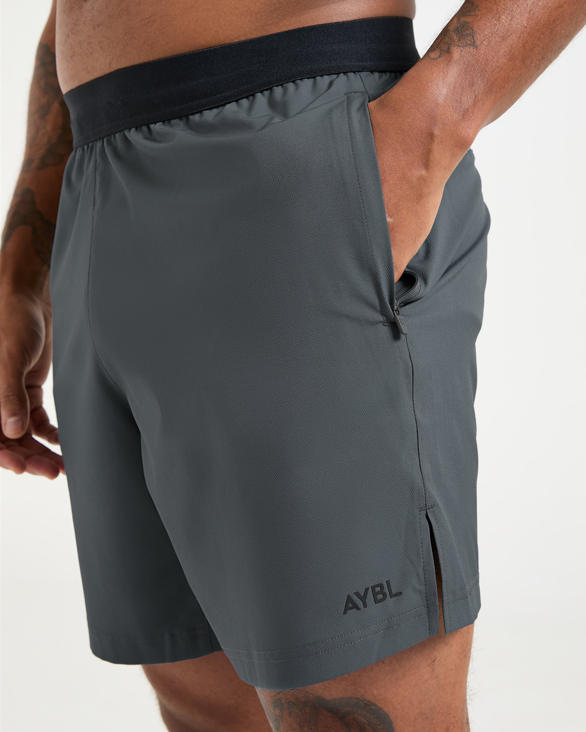 Ascend Shorts - Smoke Grau