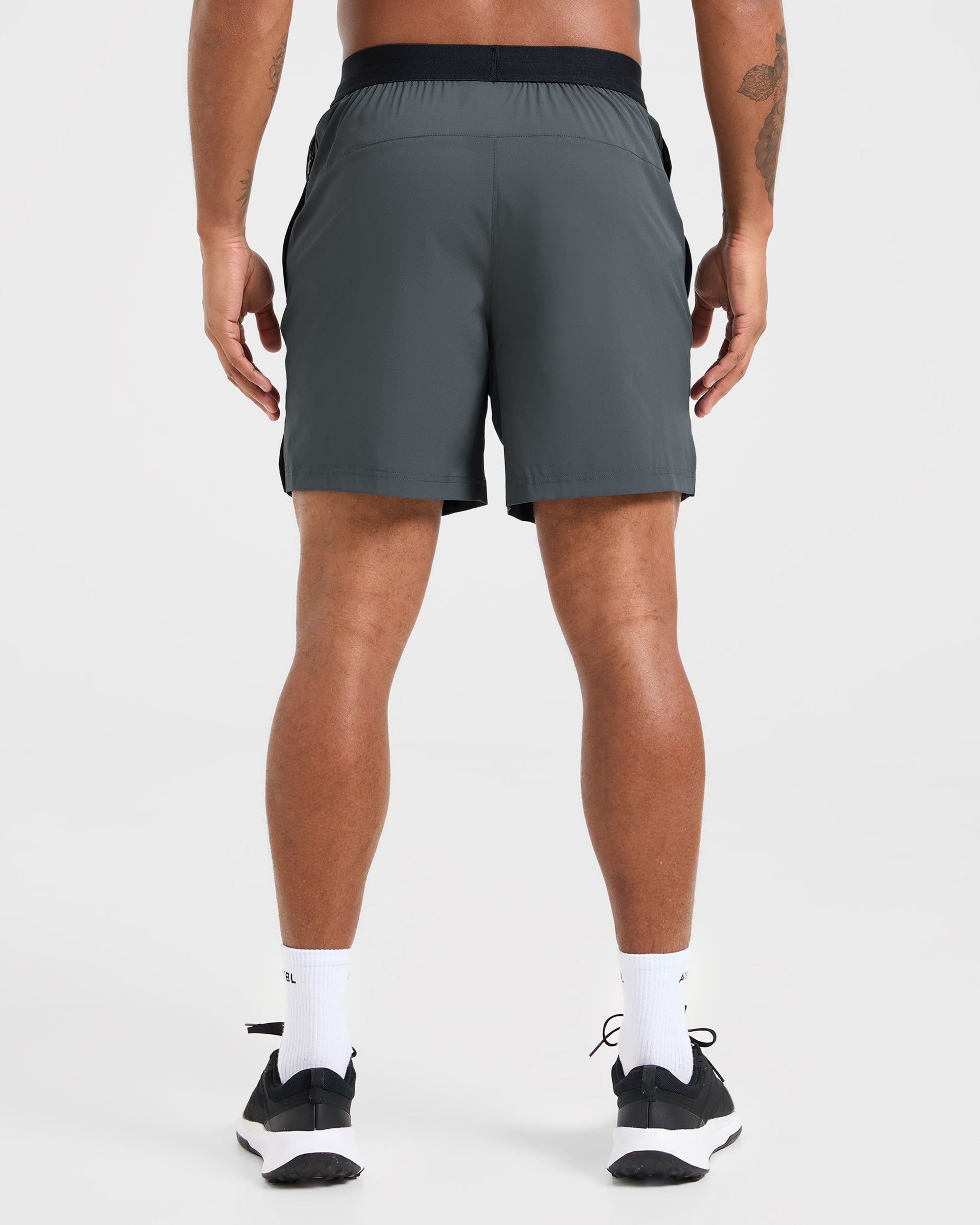 Ascend Shorts - Smoke Grau