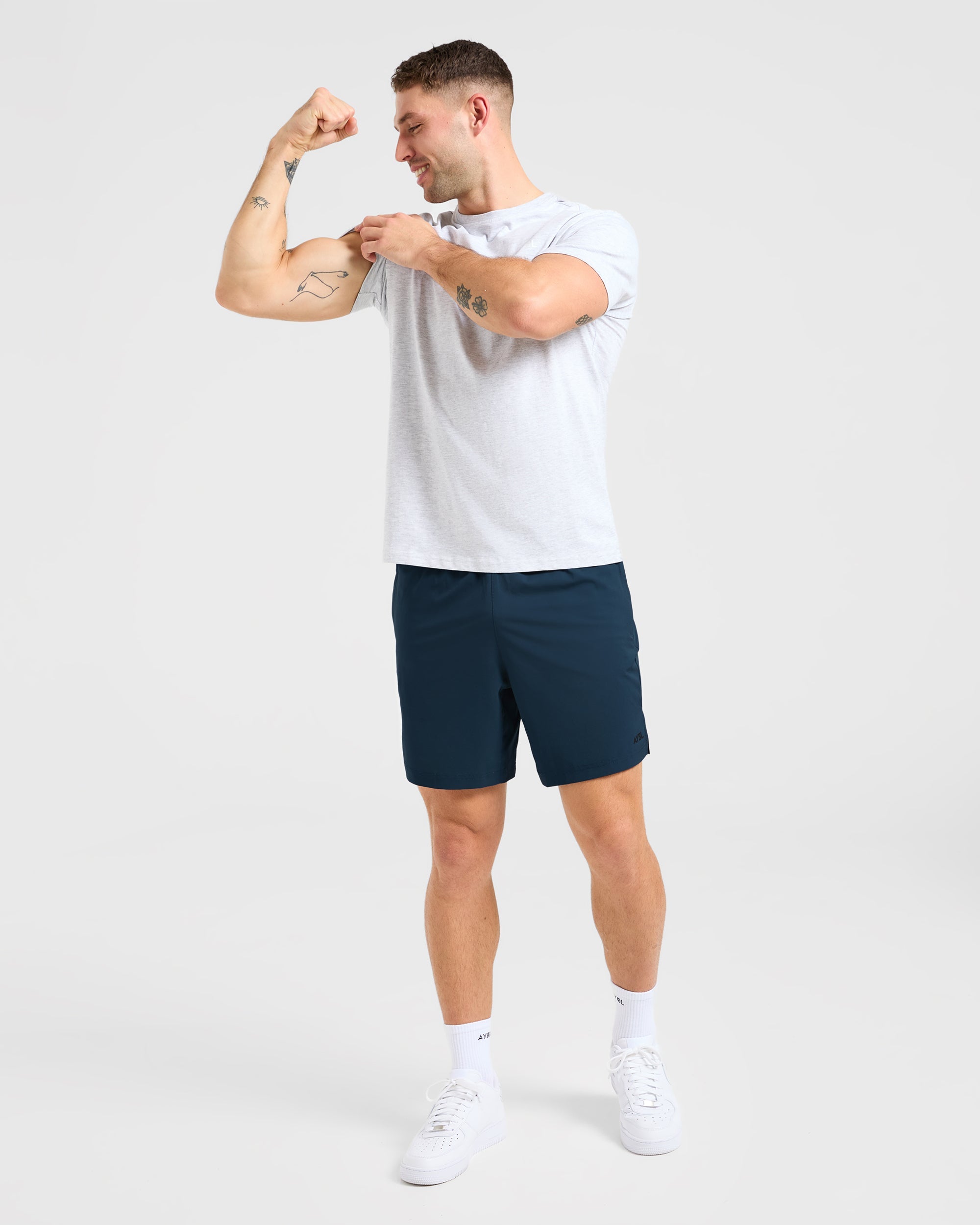 Ascend Shorts - Navy Blau