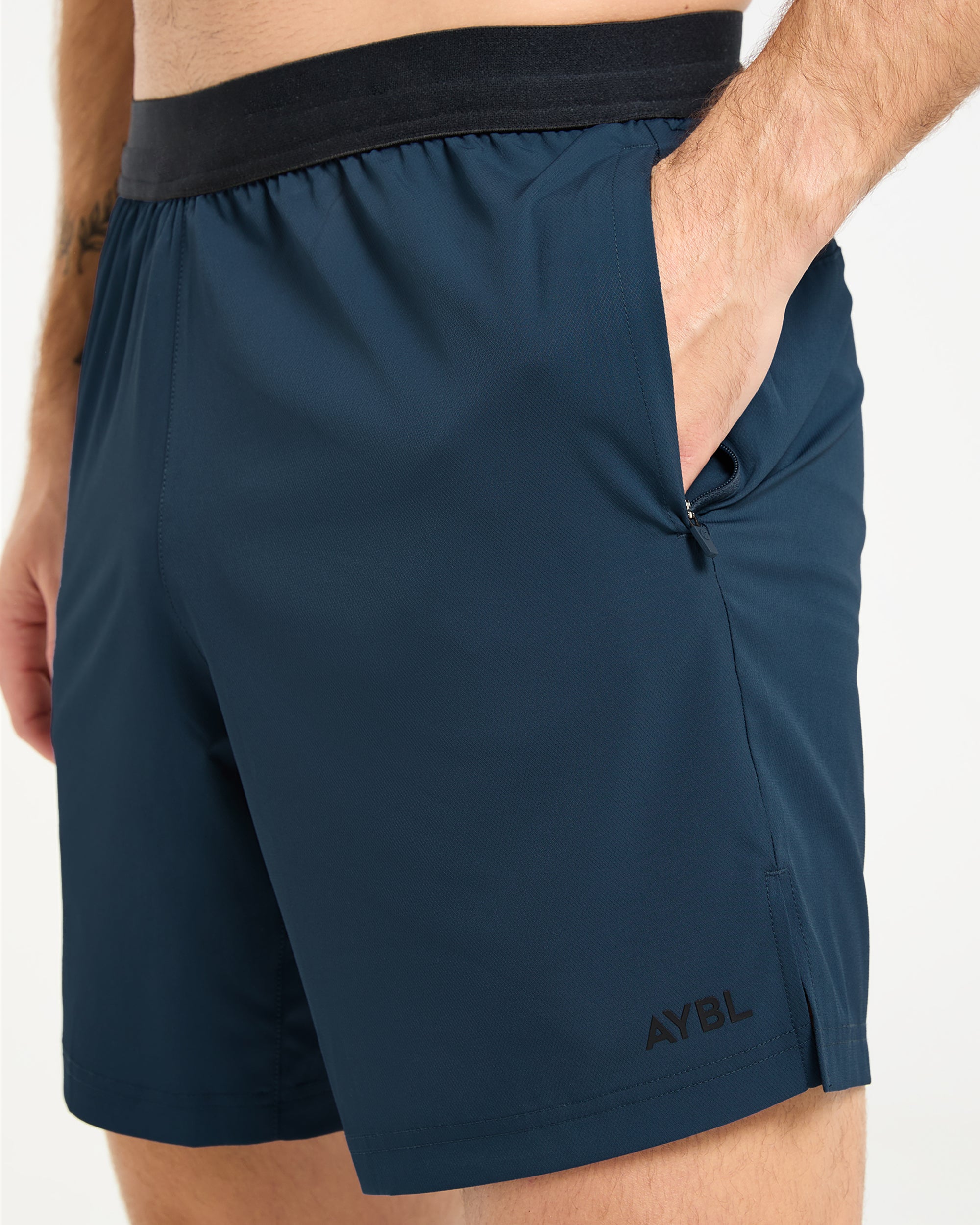 Ascend Shorts - Navy Blau