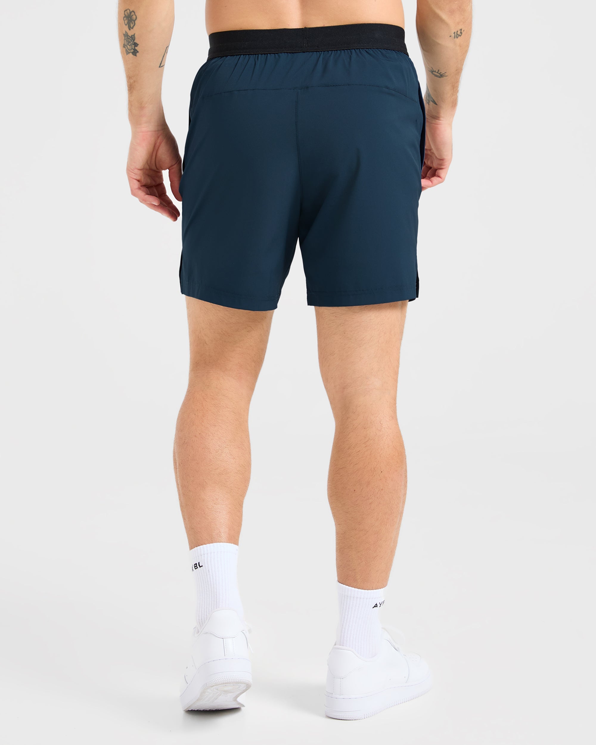 Ascend Shorts - Navy Blau