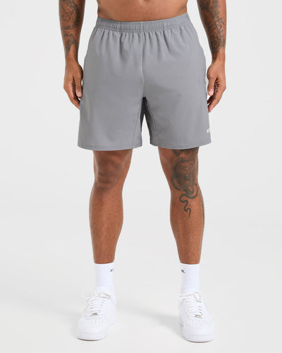 Core 7" Shorts - Grau
