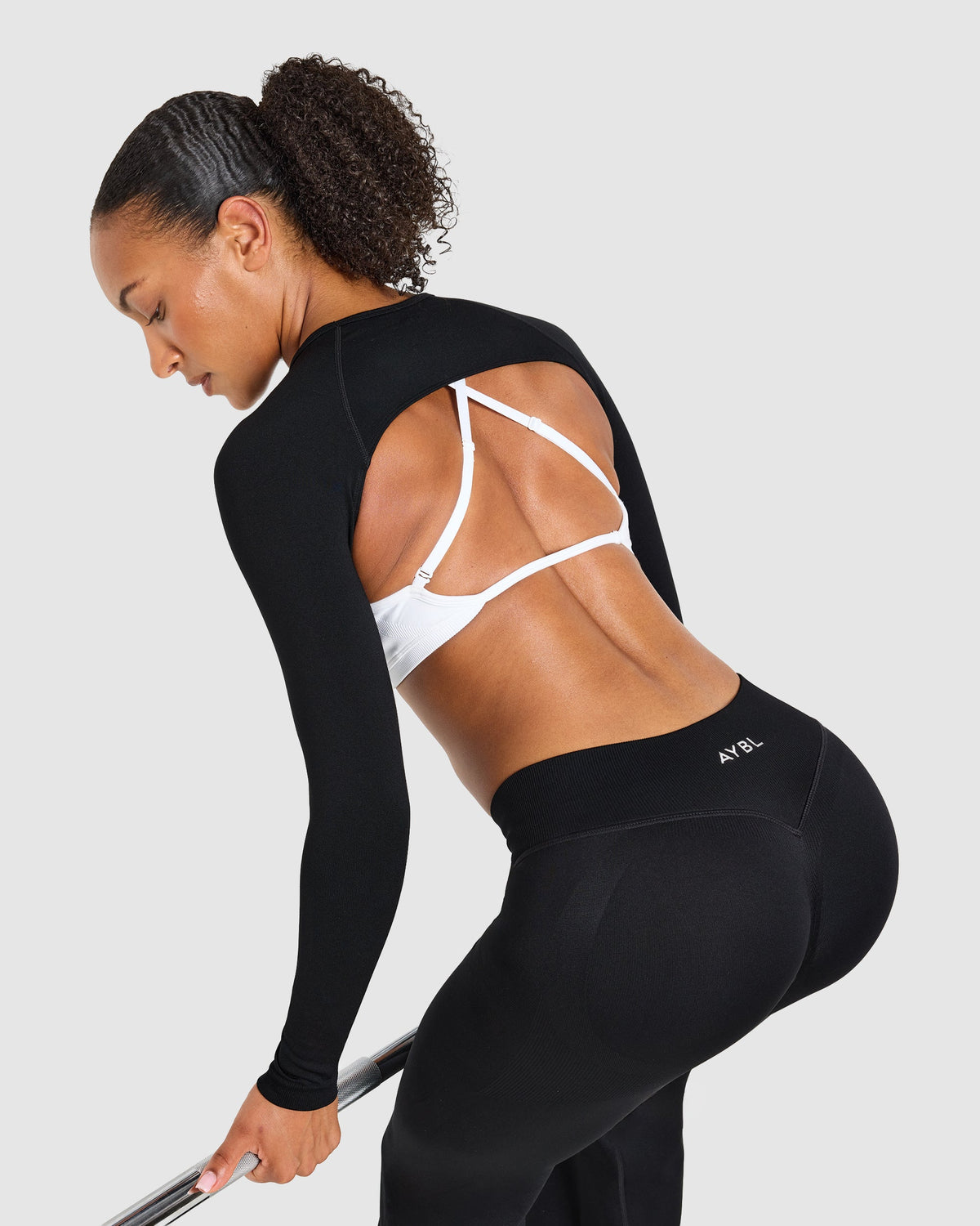 Adapt Seamless Shrug - Schwarz