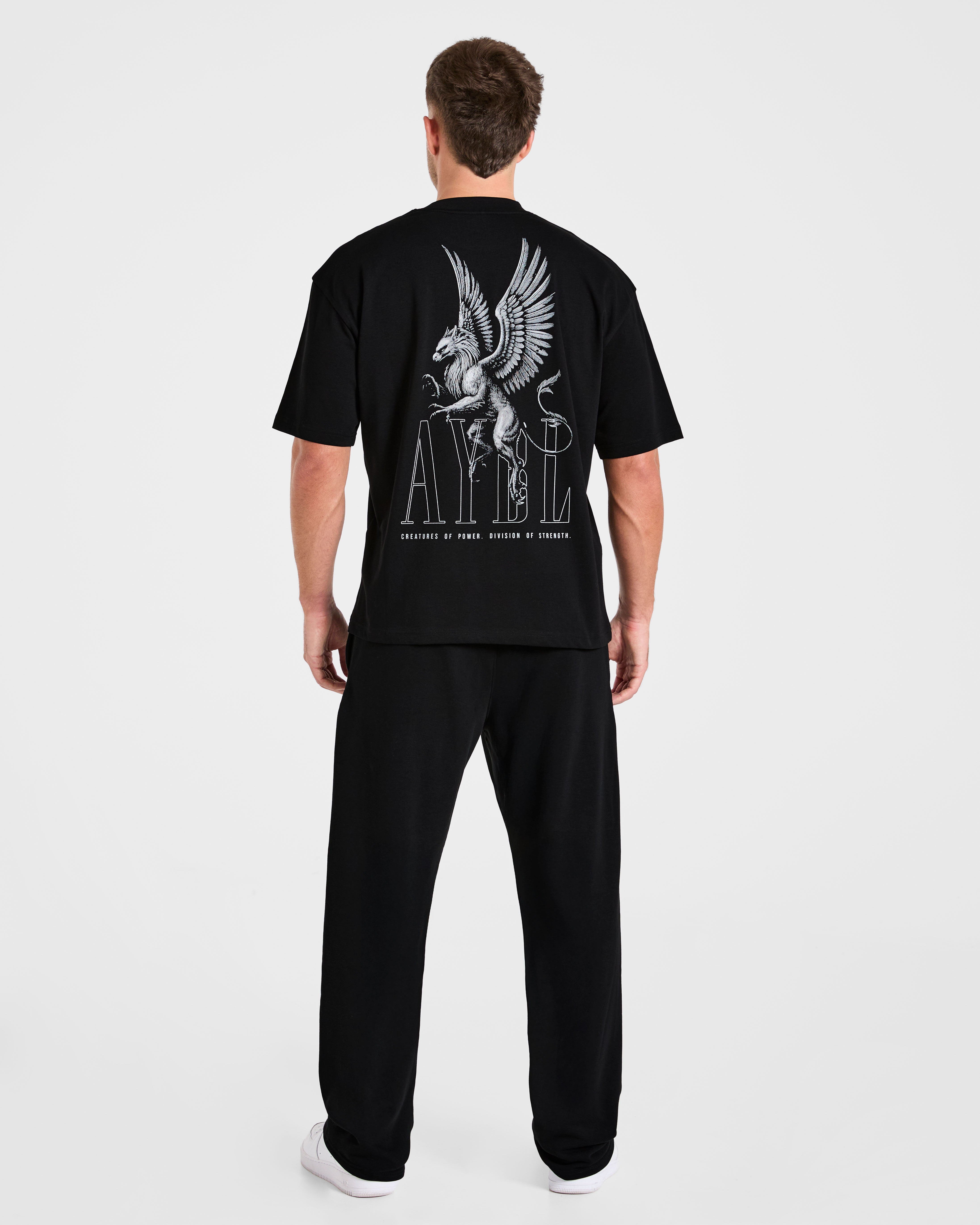 Creatures Of Power Oversized T Shirt - Schwarz