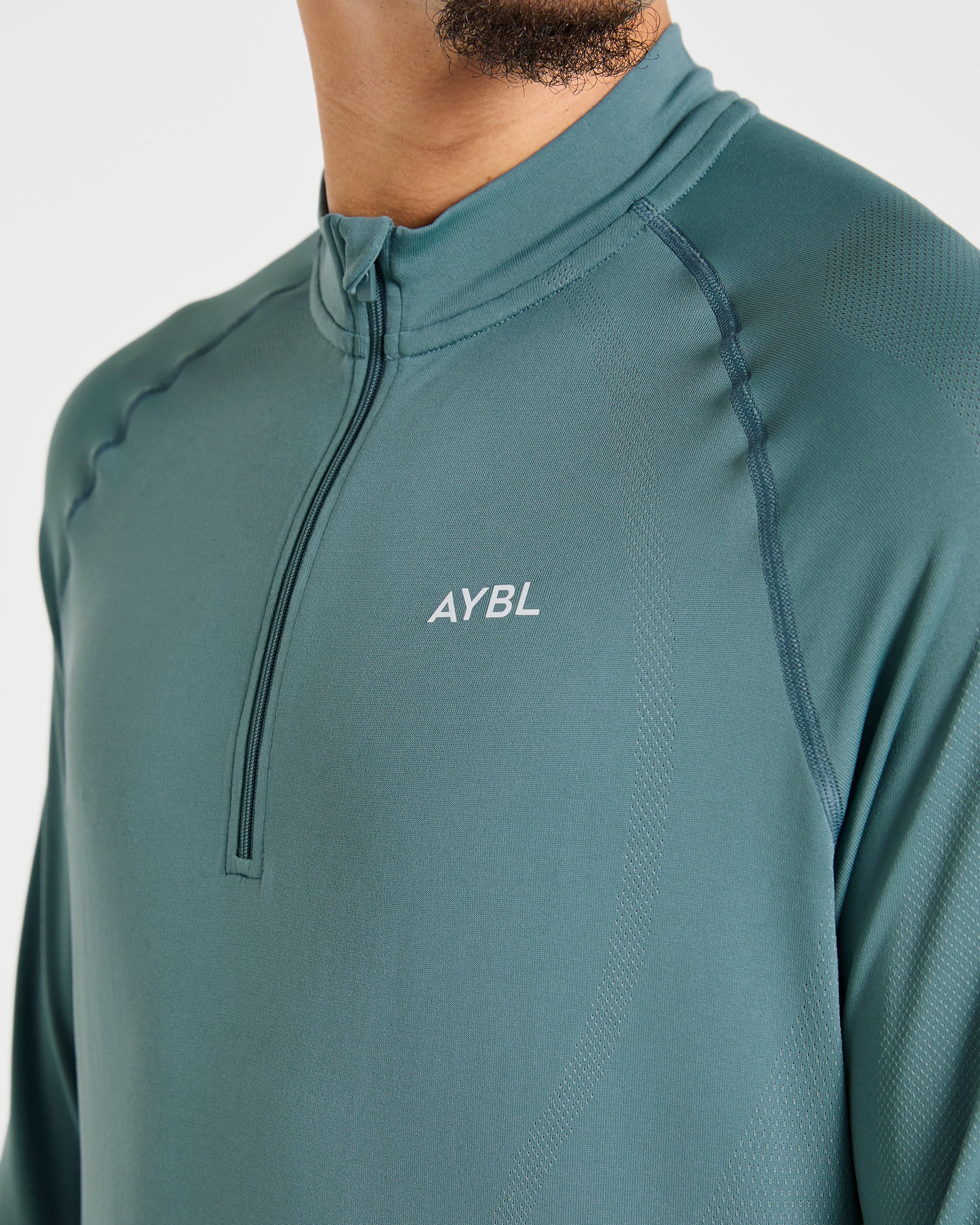 Attain Seamless 1/2 Zip Pullover - Titan Blau