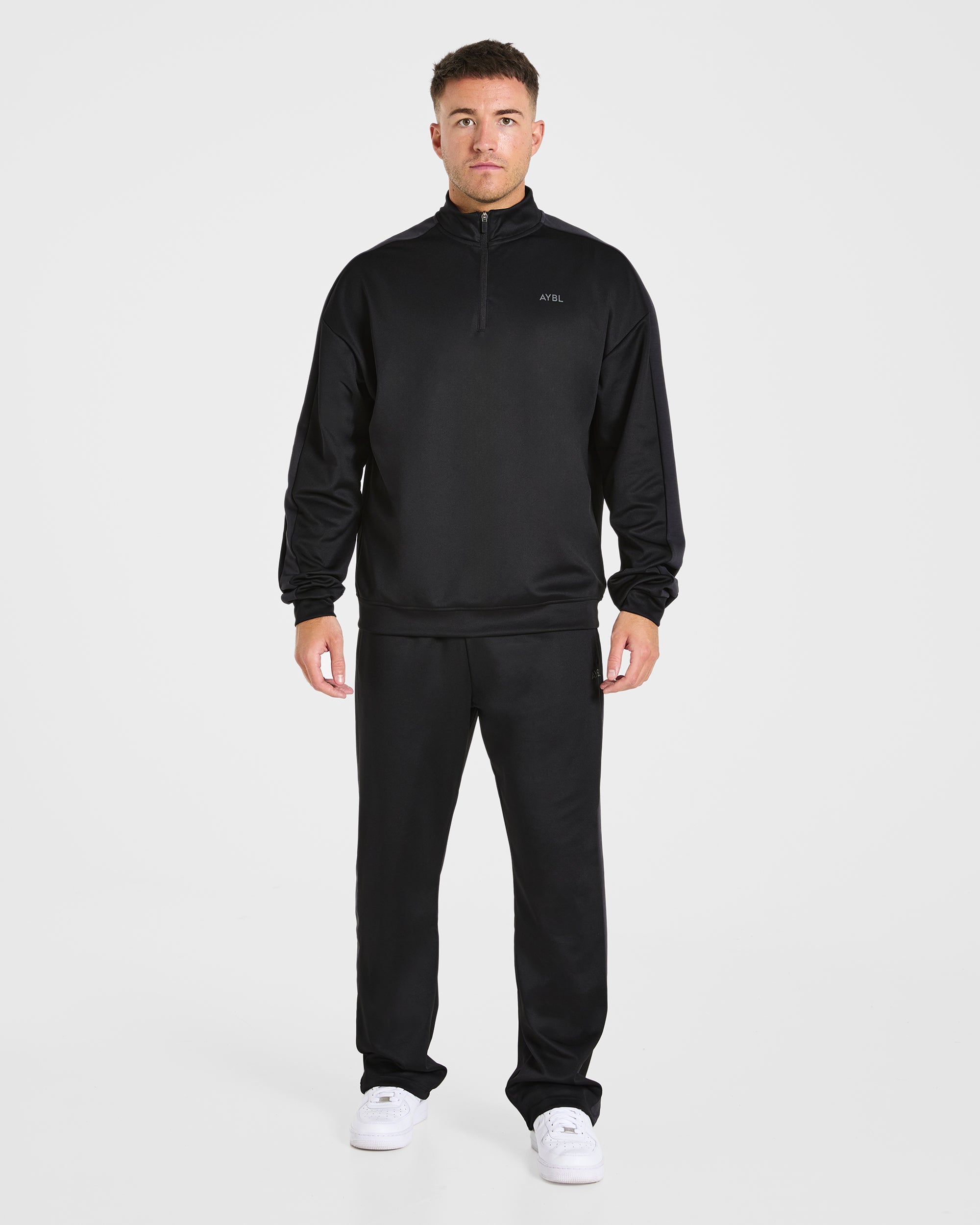 Classic Track Straight Leg Joggers - Schwarz/Charcoal
