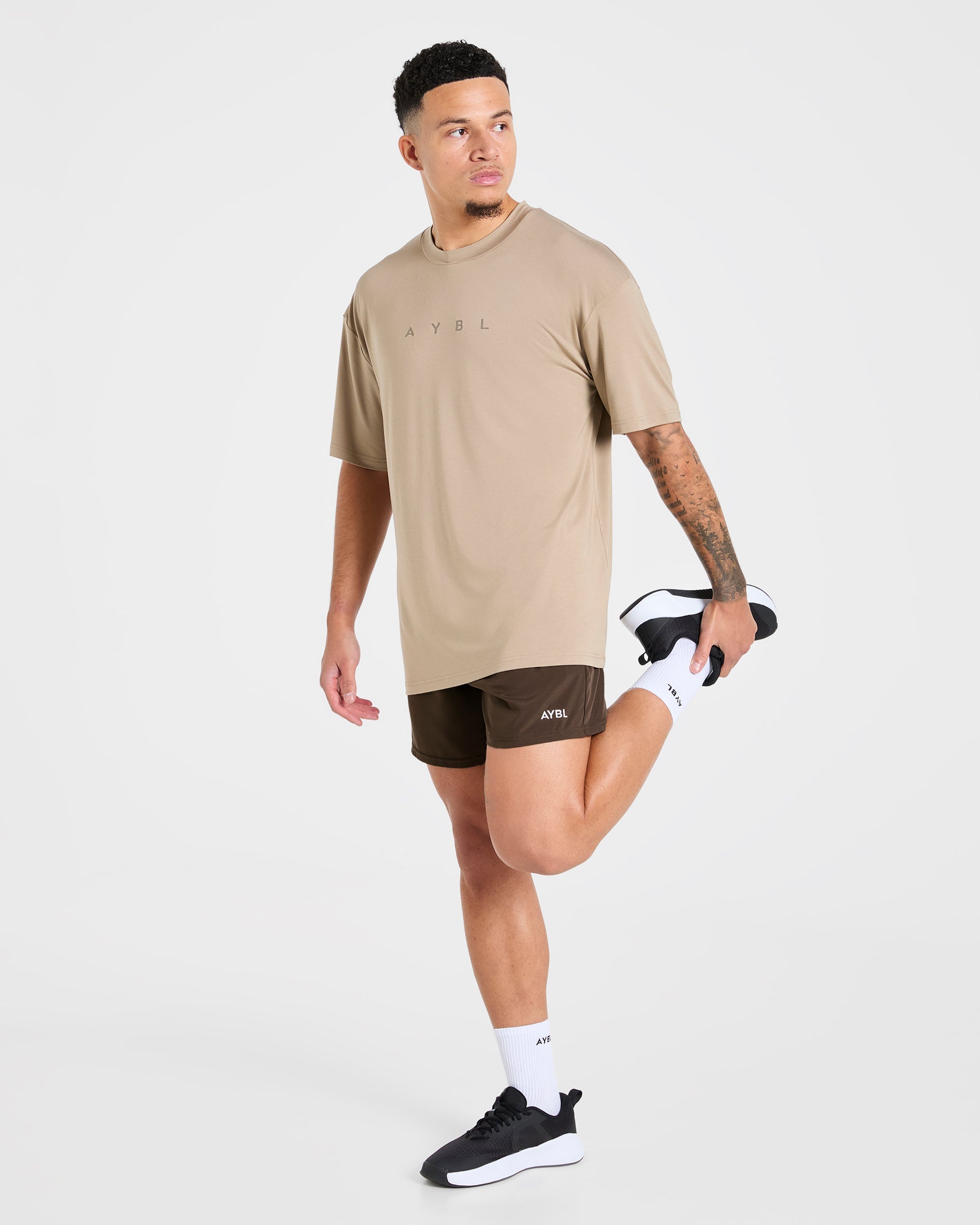 Core 5" Shorts - Deep Braun