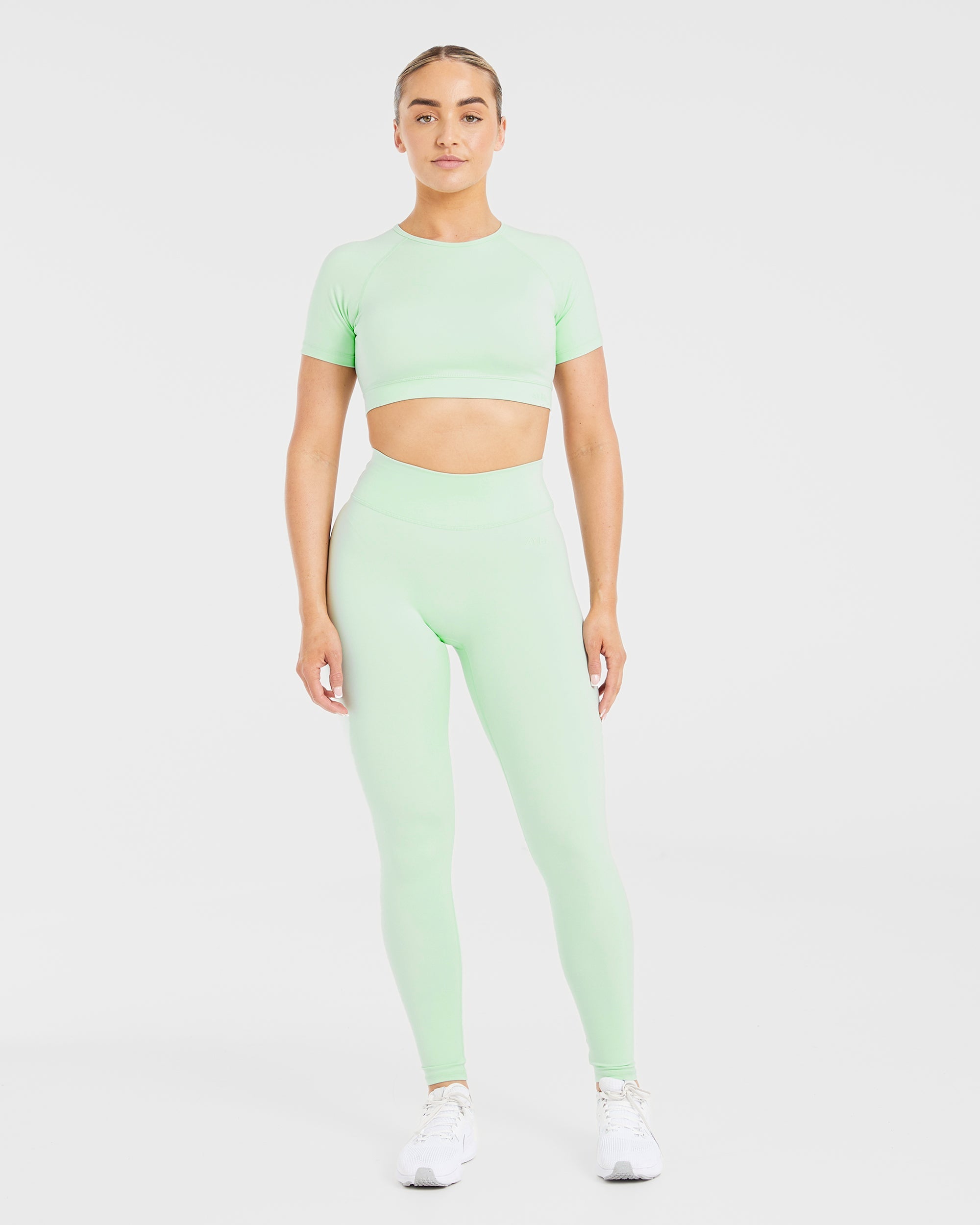 Staple Crop Top - Mint Grün