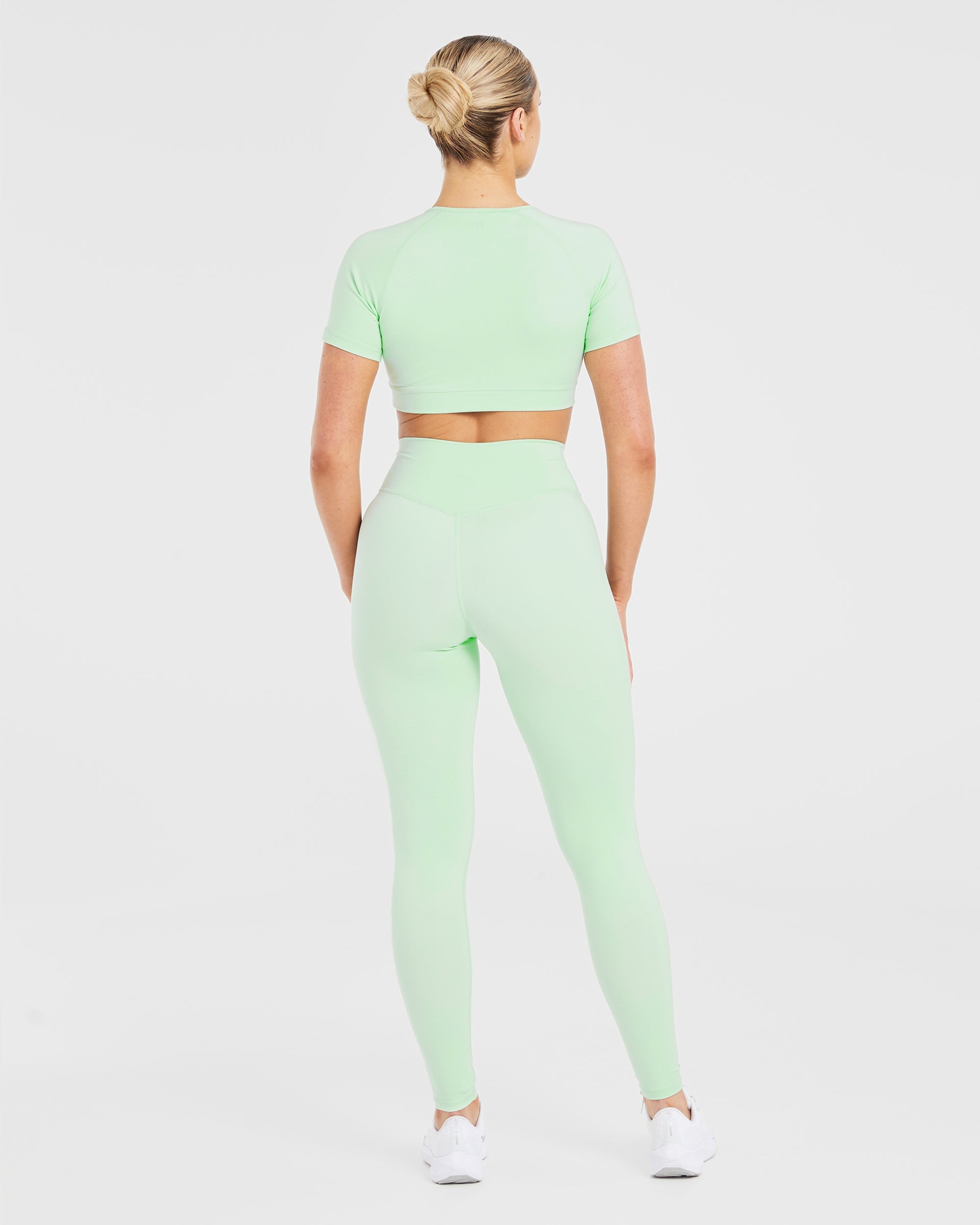 Staple Crop Top - Mint Grün