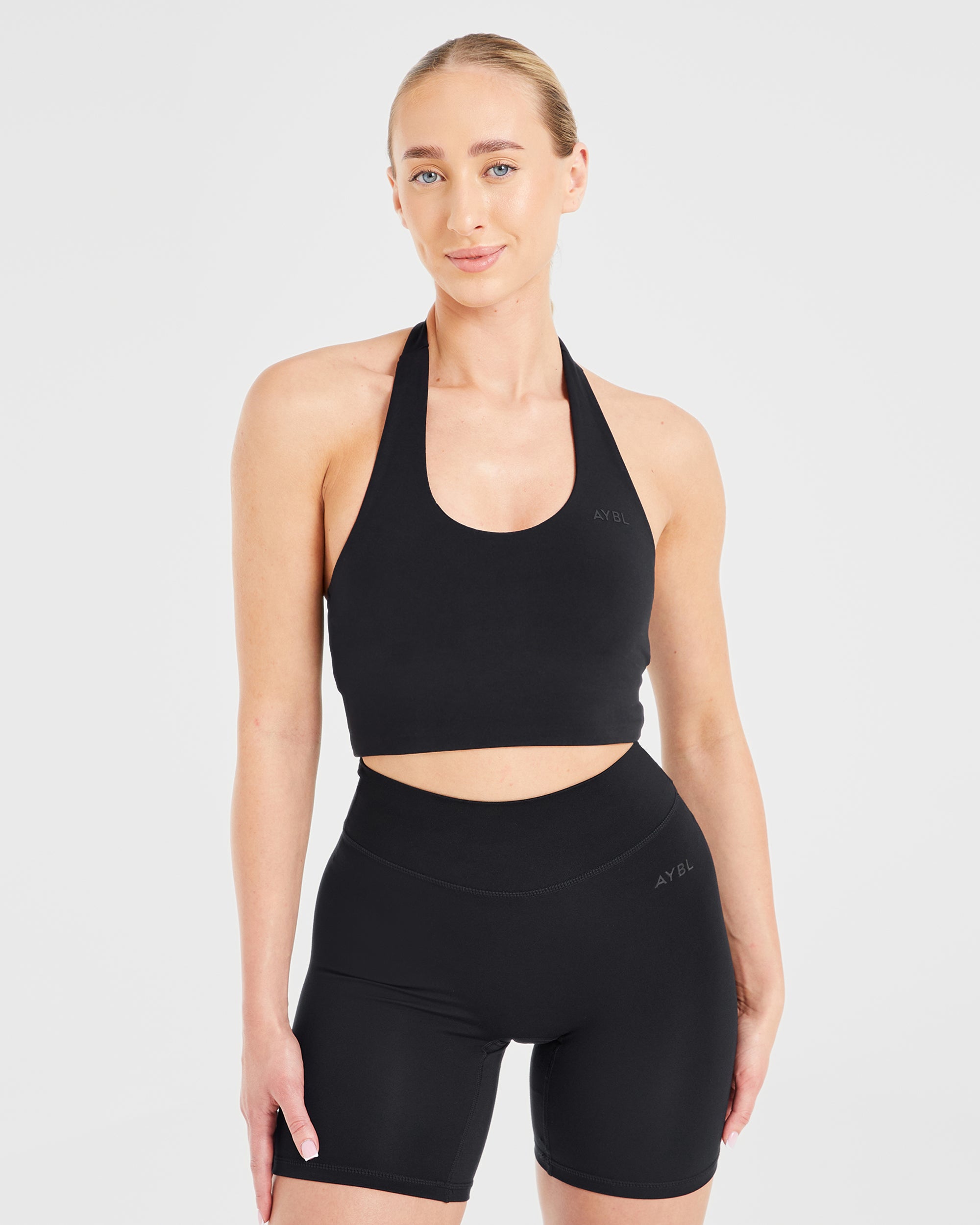 Staple Halterneck Crop Top - Schwarz