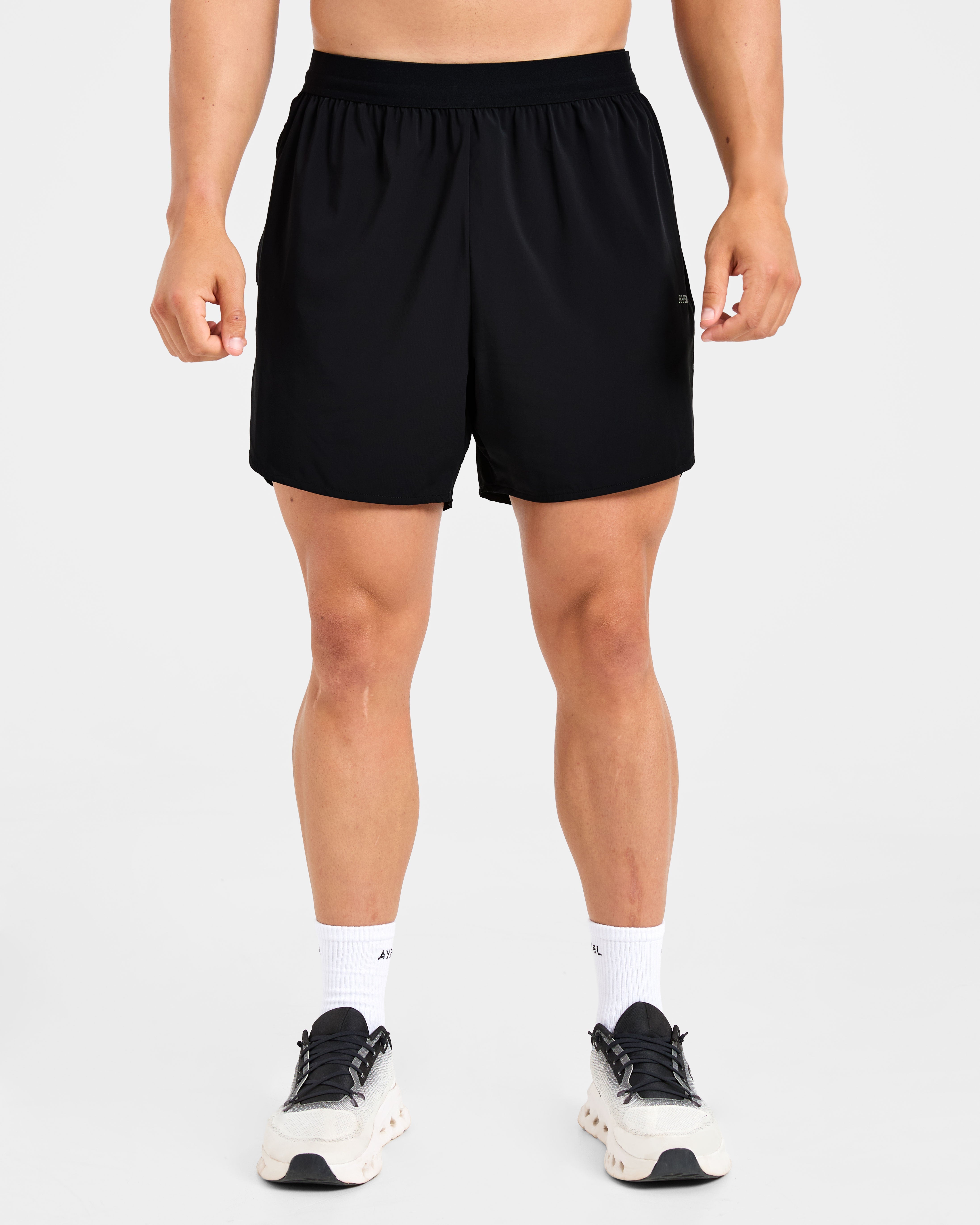 Run Speed Shorts - Schwarz