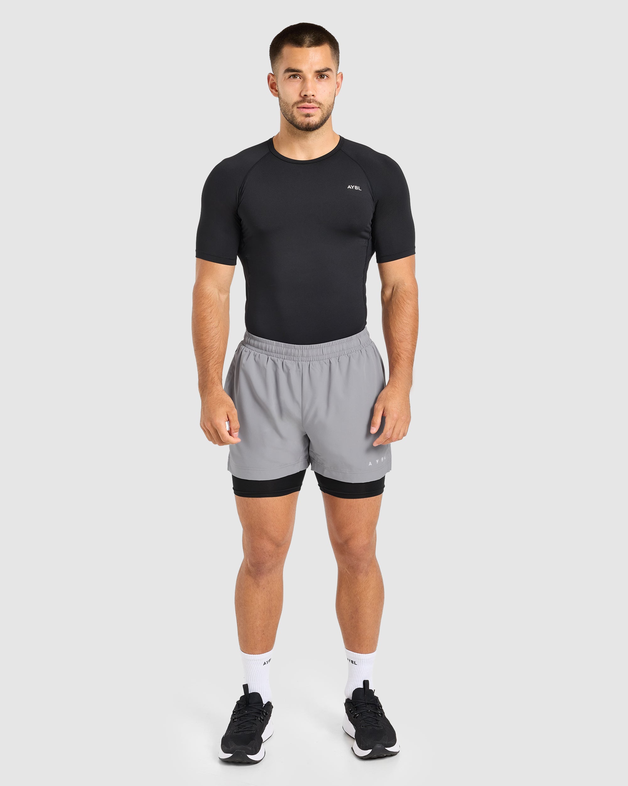 Core 2 in 1 Shorts - Grau/Schwarz