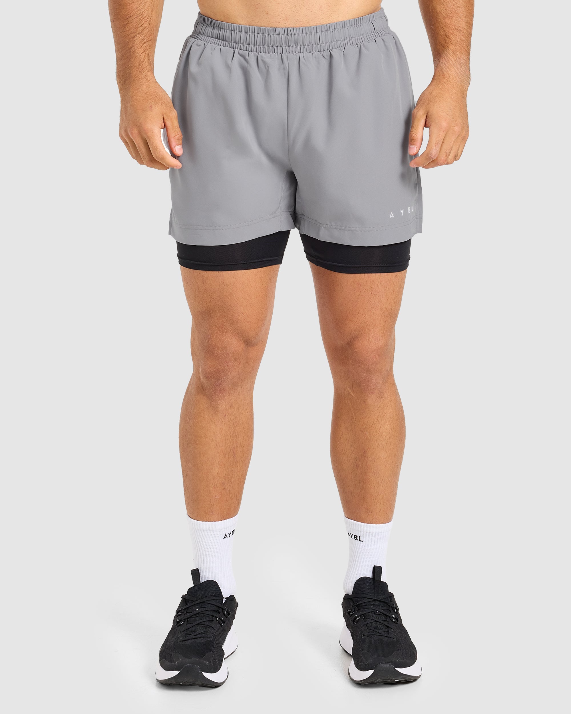 Core 2 in 1 Shorts - Grau/Schwarz