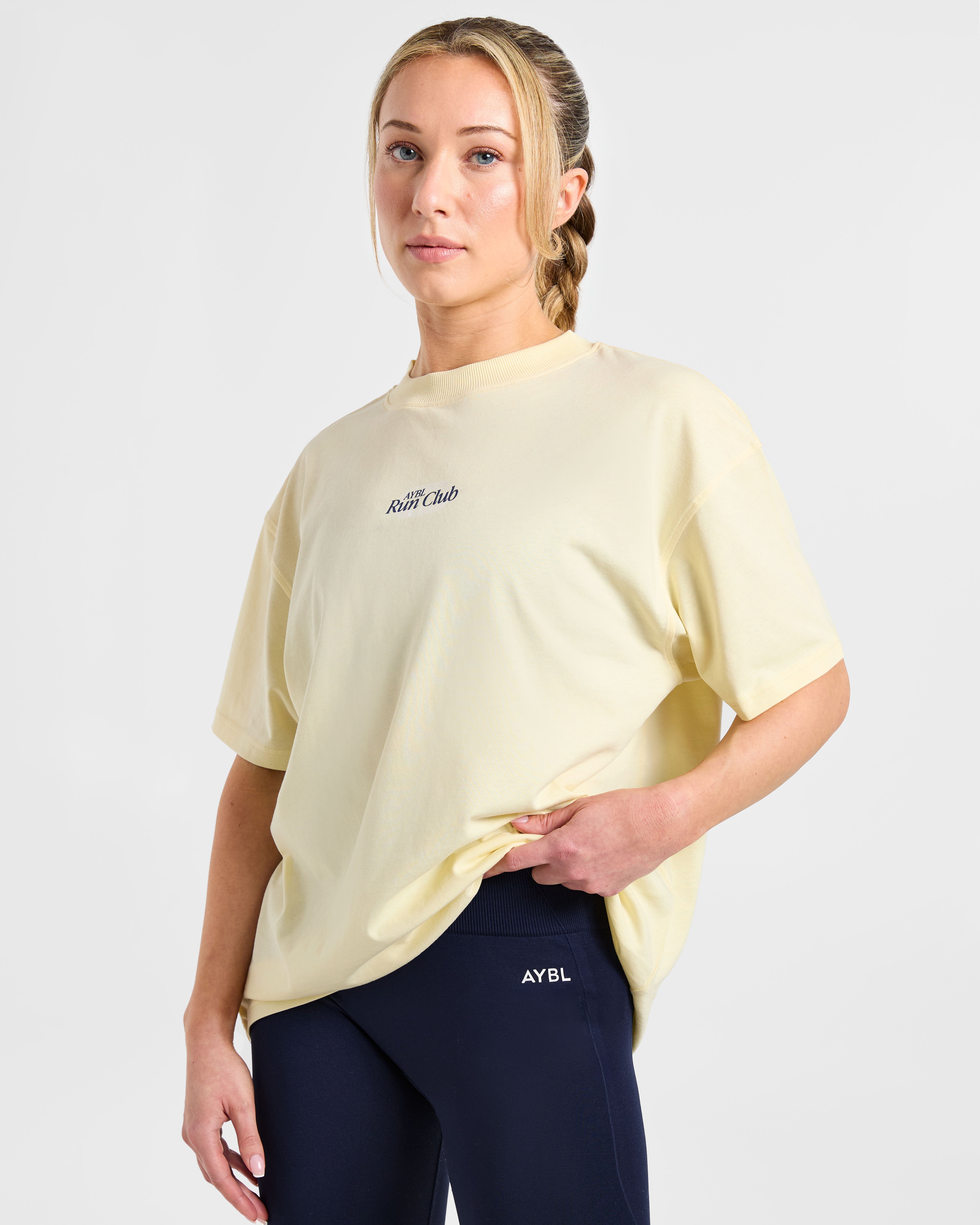 Run Club Oversized T Shirt - Butter Gelb