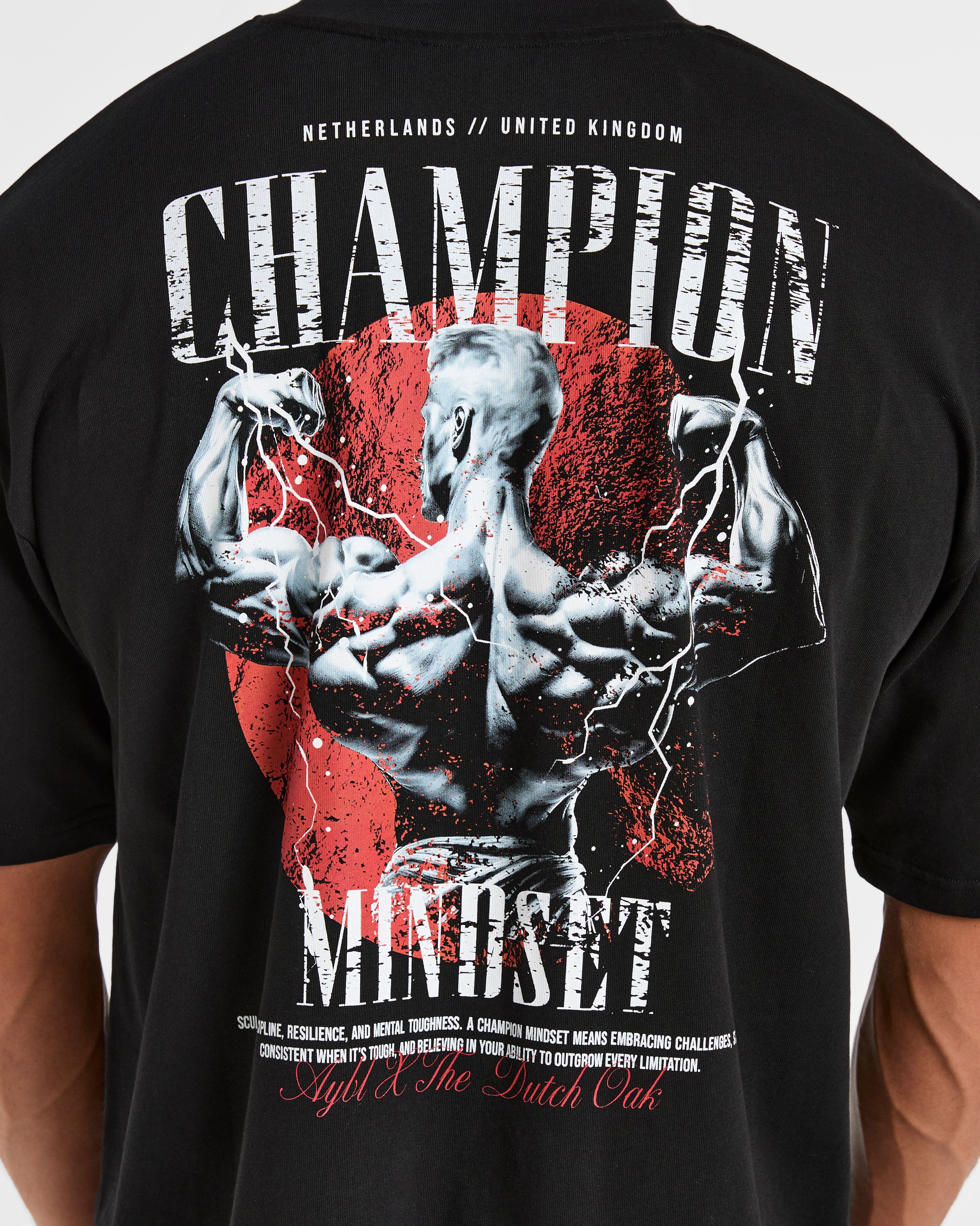 Wesley Vissers x Champion Mindset Oversized T Shirt - Schwarz