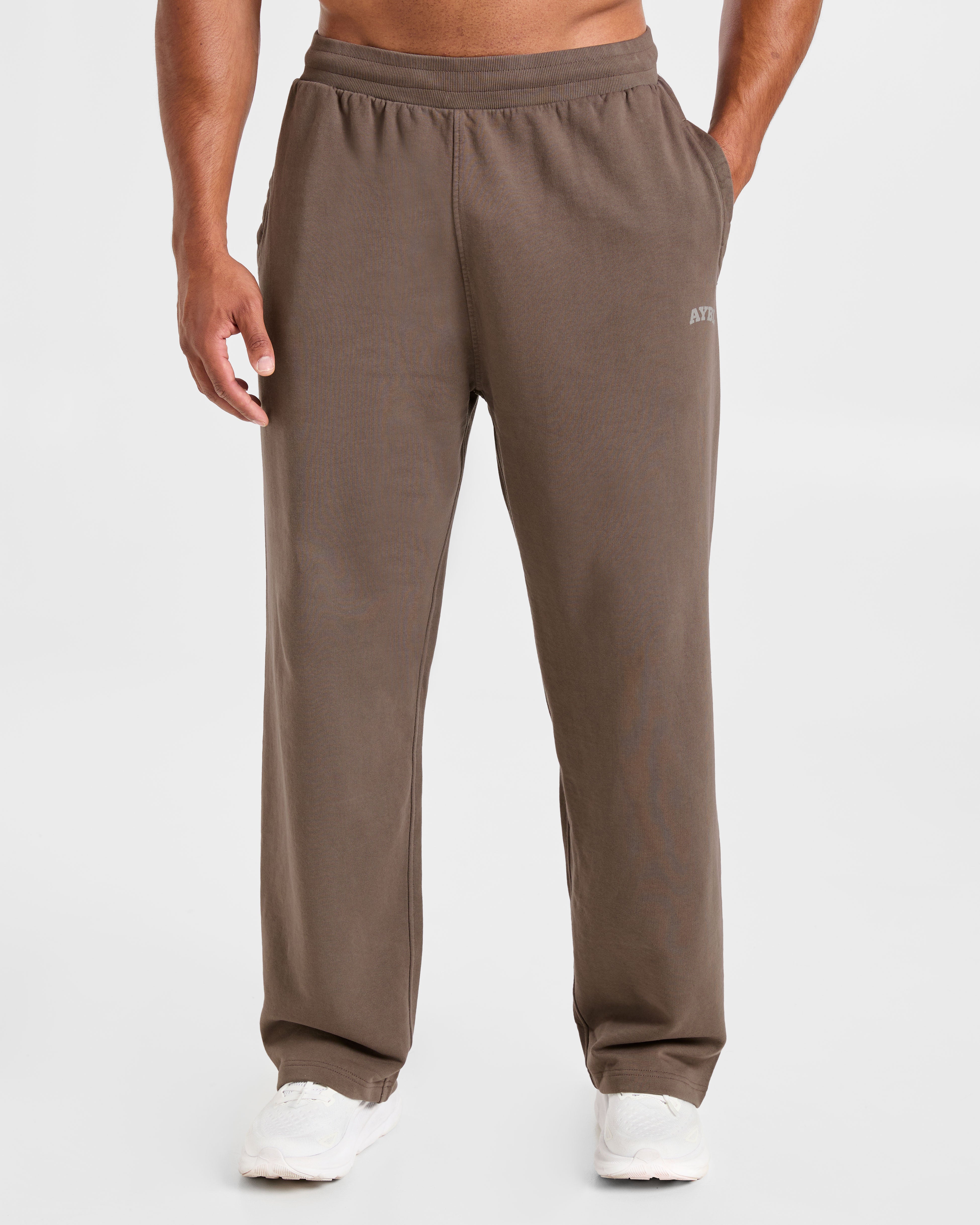 Elite Straight Leg Joggers - Umber Braun