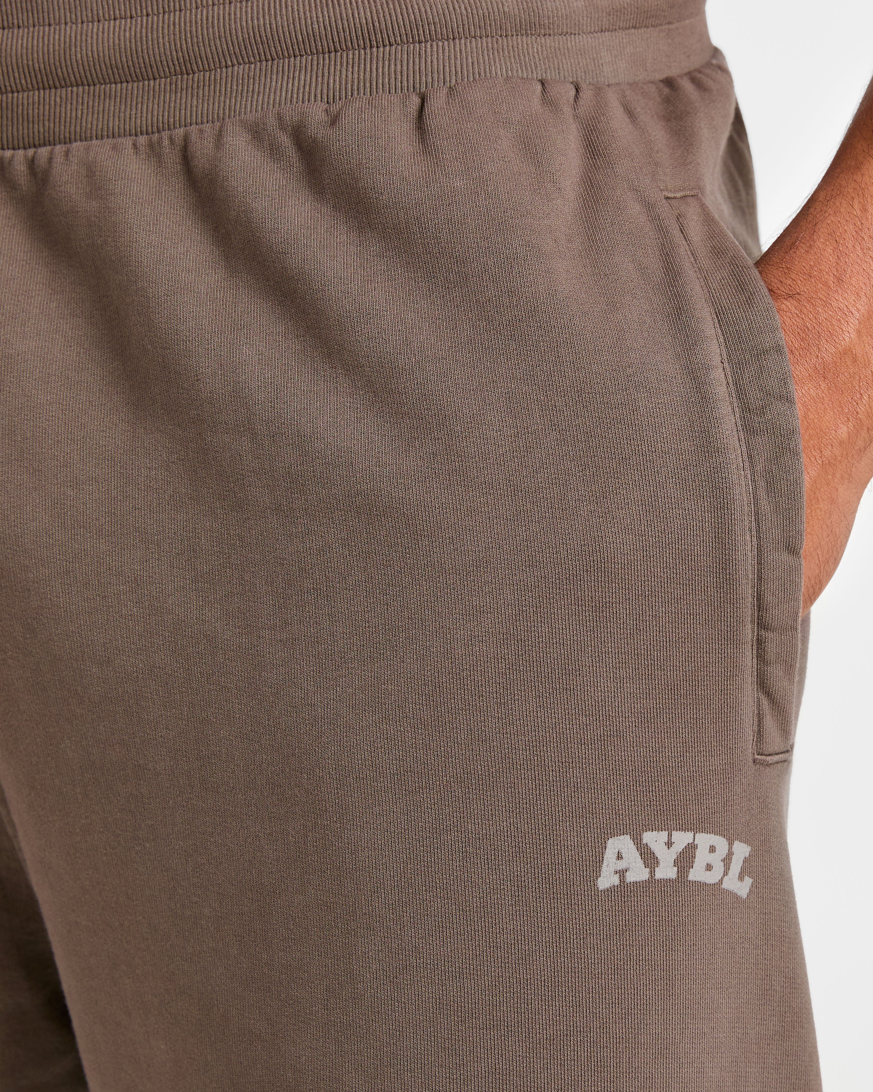 Elite Straight Leg Joggers - Umber Braun