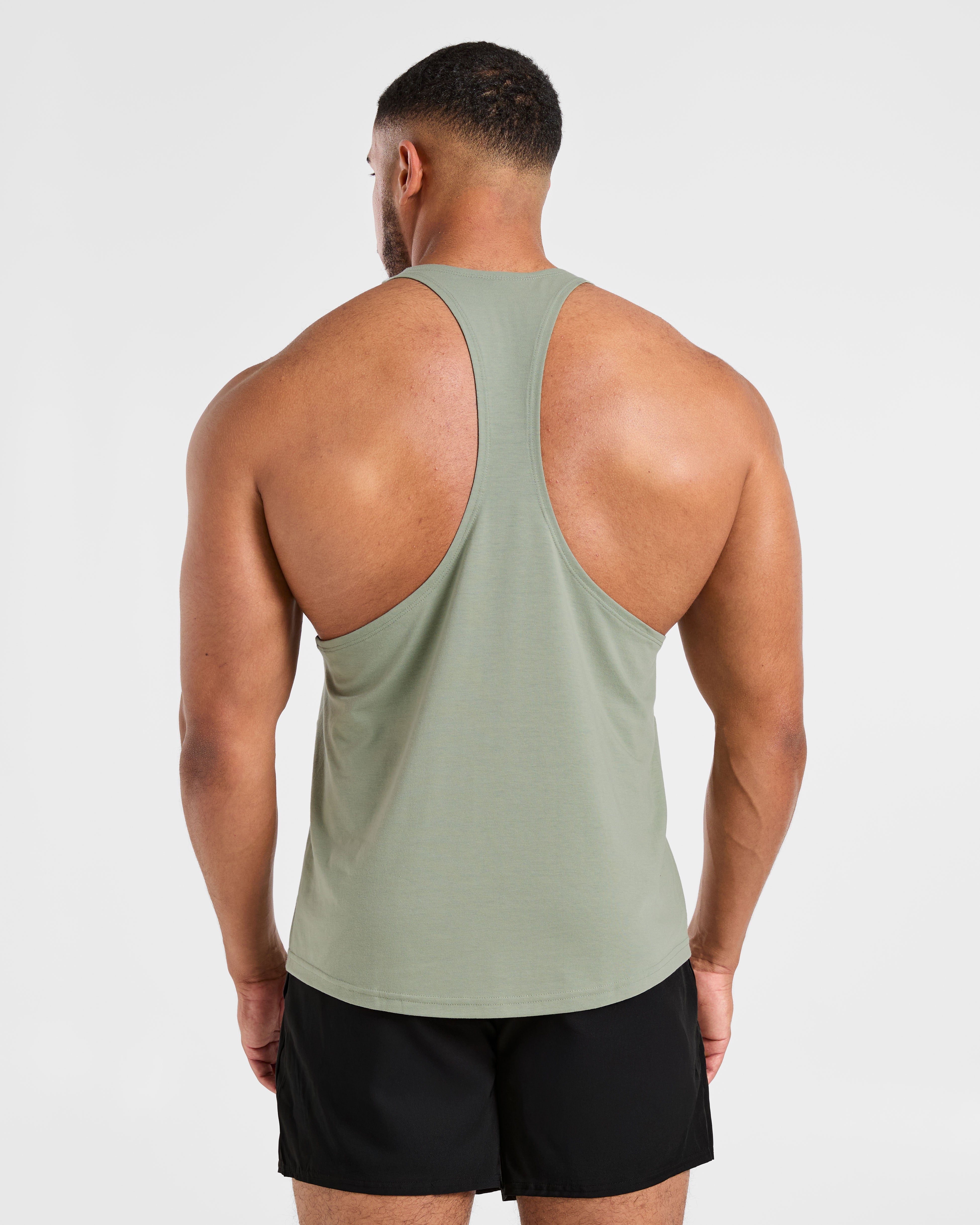 Essential Stringer - Muted Grün