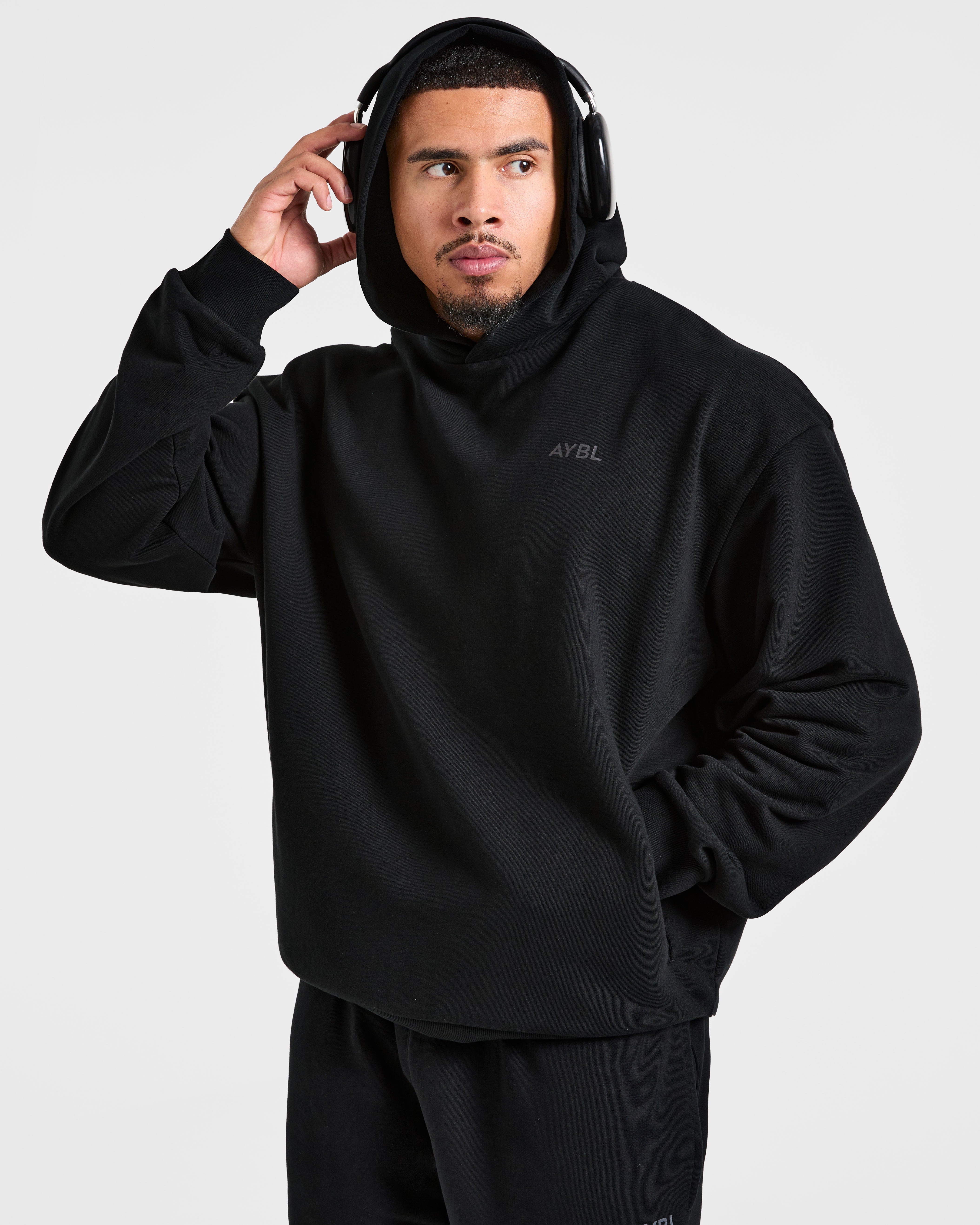 Essential Oversized Graphic Hoodie - Schwarz