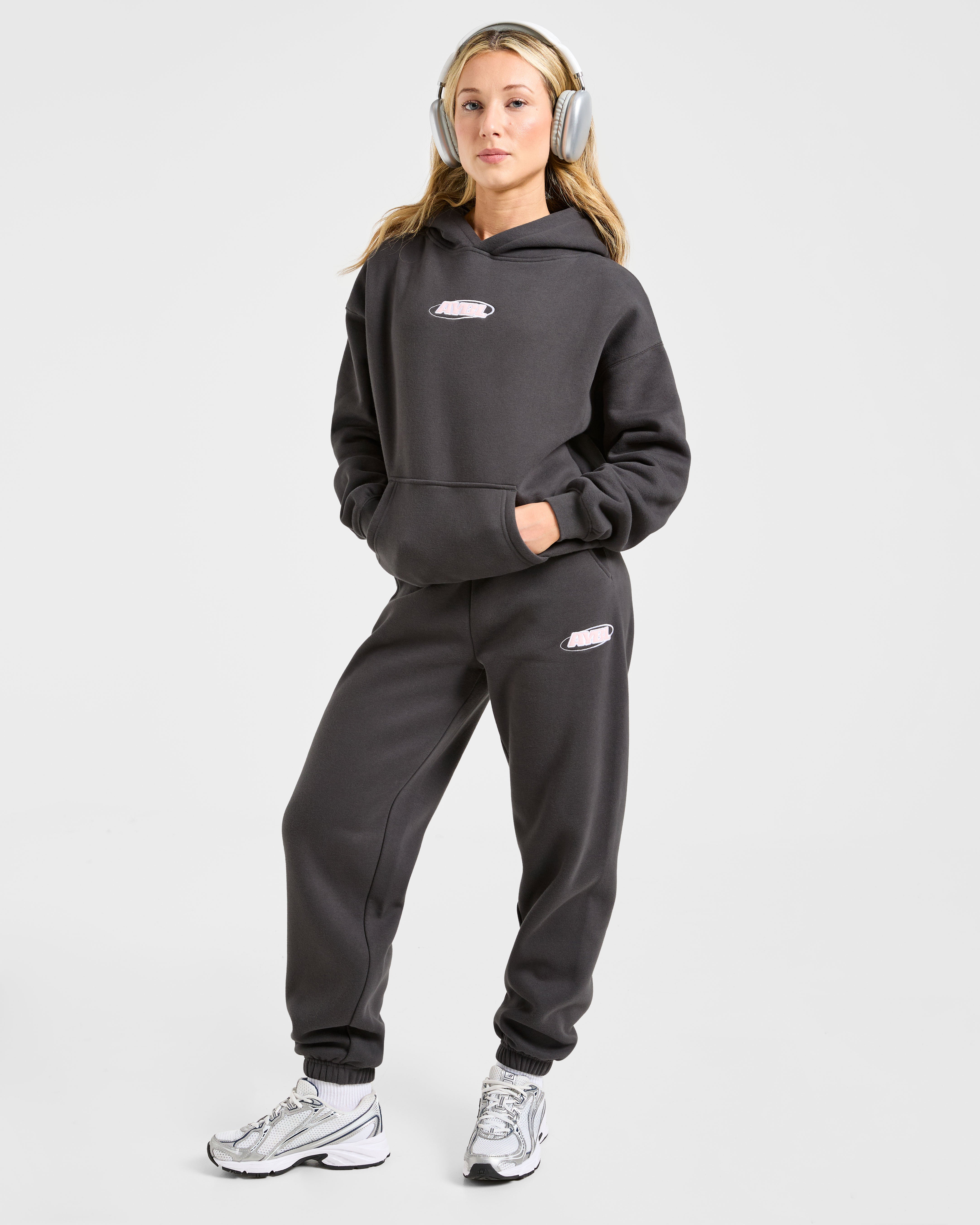 Sports Essentials Oversized Joggers - Charcoal/Rosa
