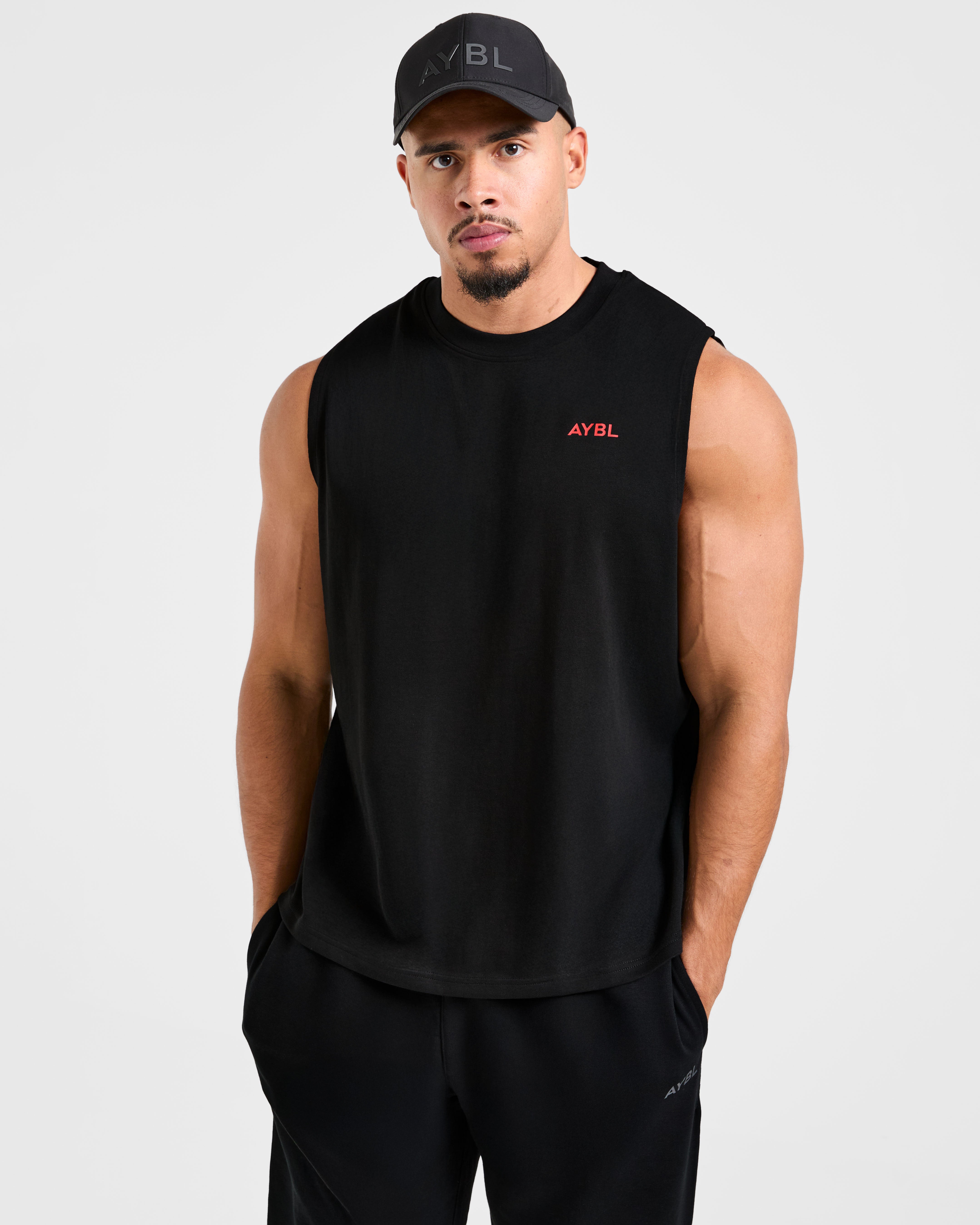 Essential Oversized Graphic Tank - Schwarz/Rot
