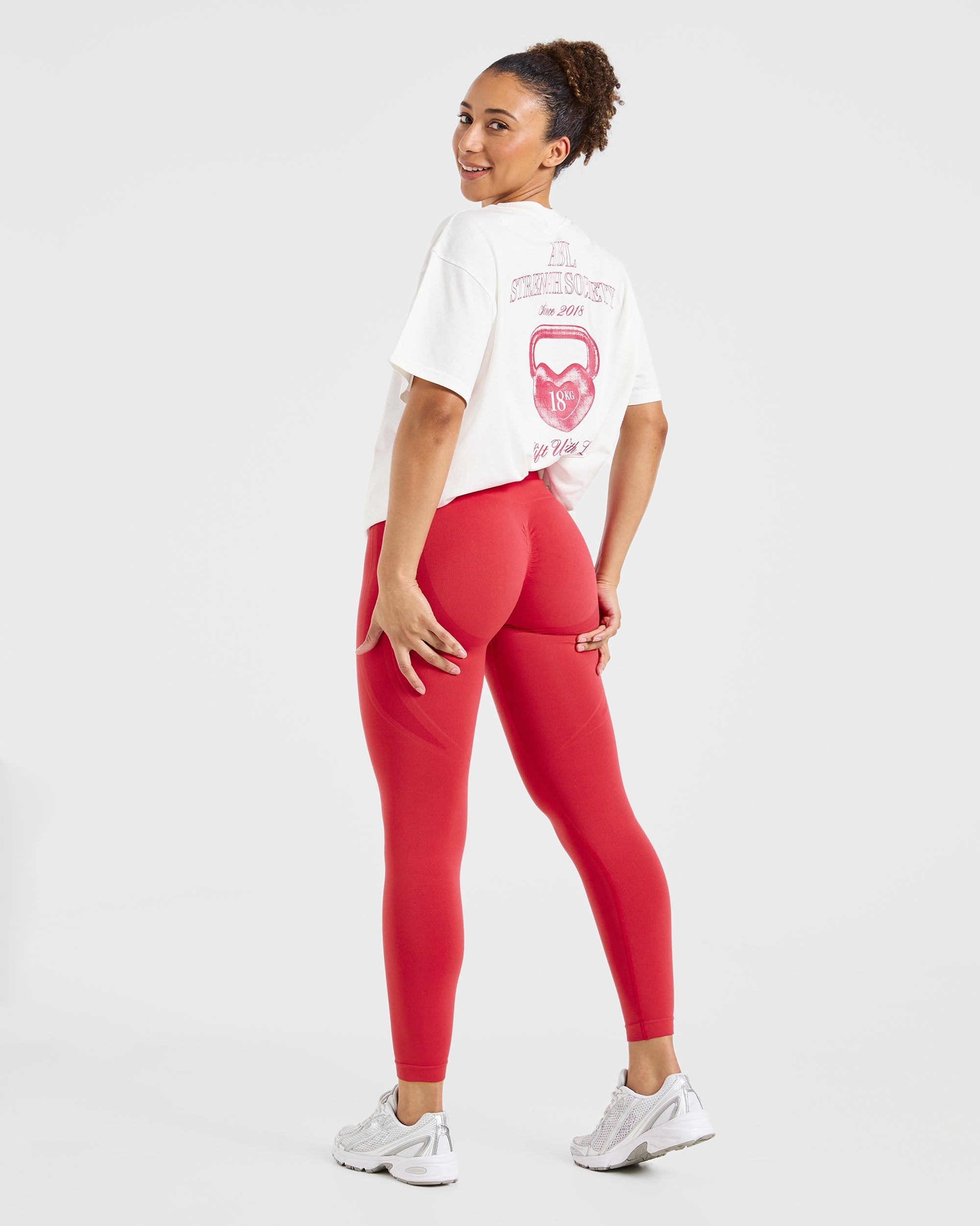 AYBL Lift Love Oversized T Shirt - Weiß