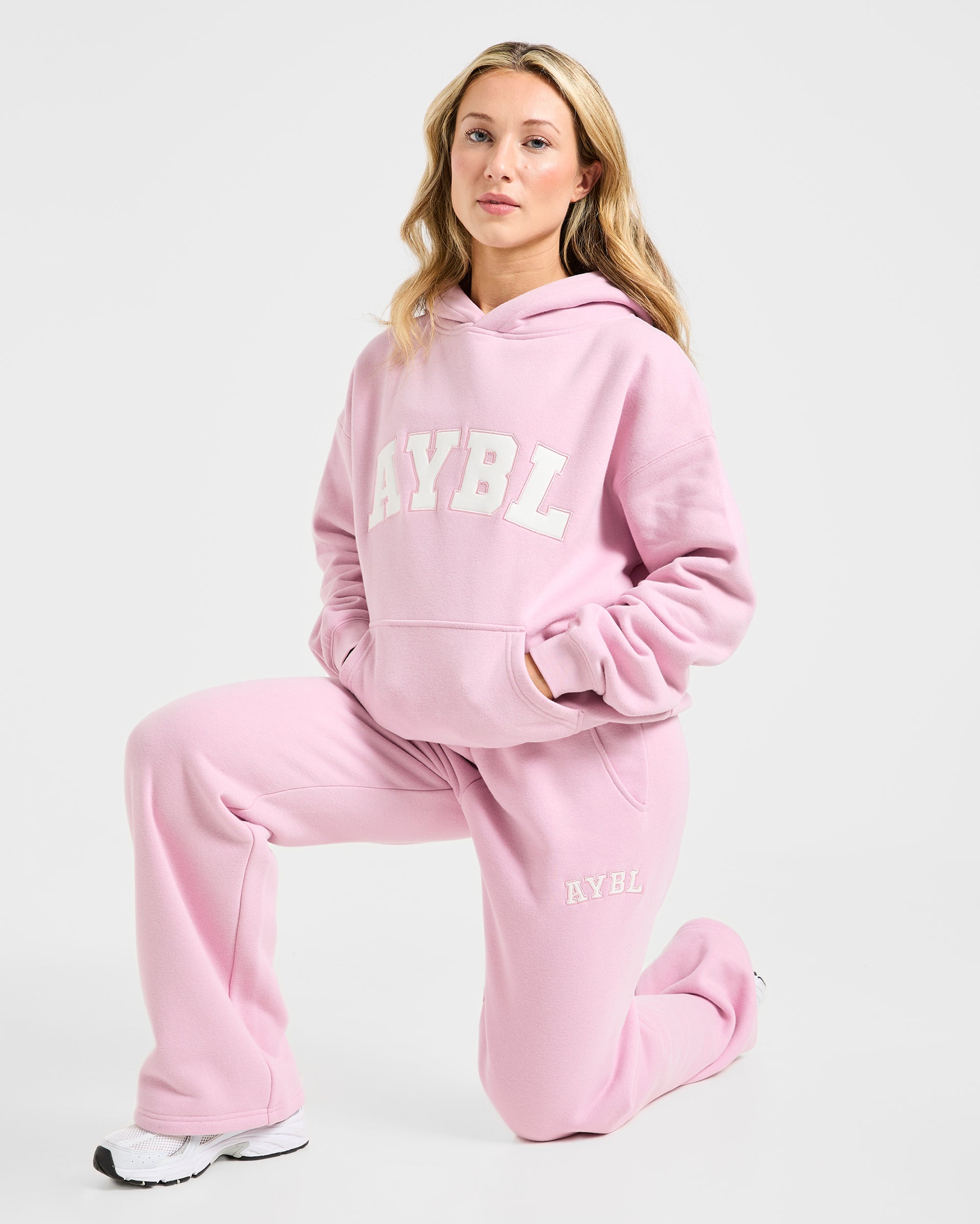 Varsity 2.0 Oversized Straight Leg Joggers - Iced Rosa