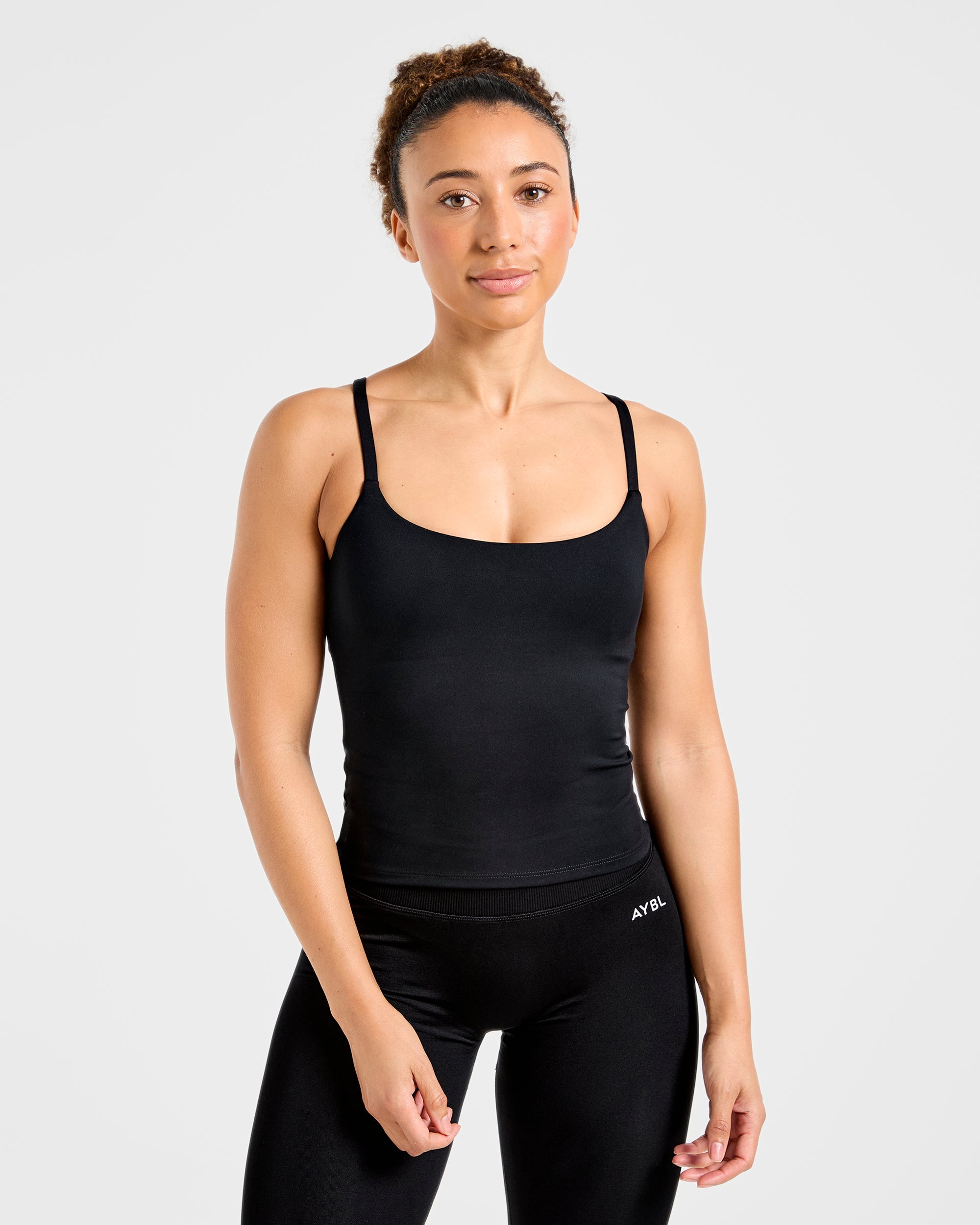 Essential Strappy Tank Top - Schwarz