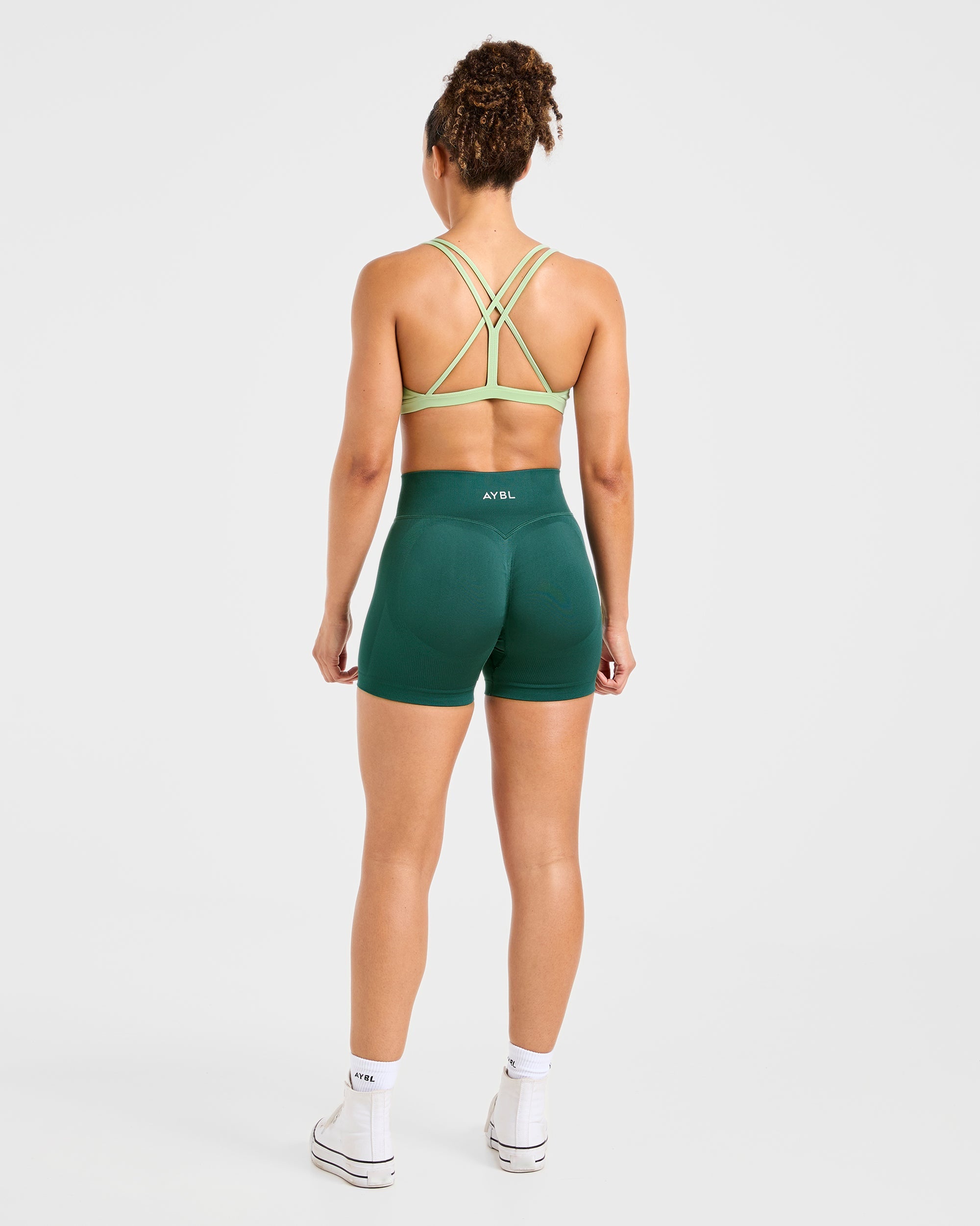 Essential Strappy Sports Bra - Soft Grün