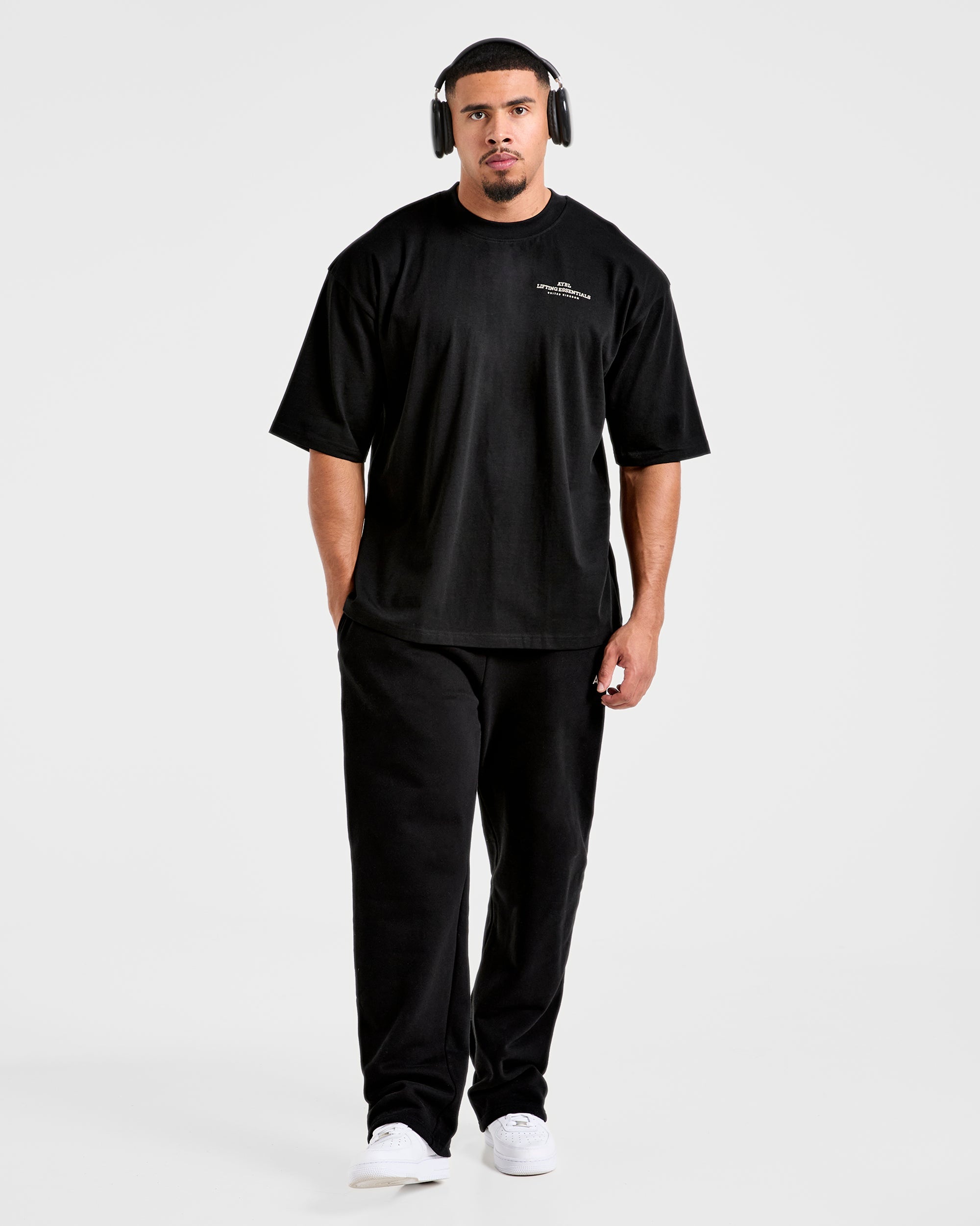 Apex Lifting Essentials Oversized T Shirt - Schwarz/Cream