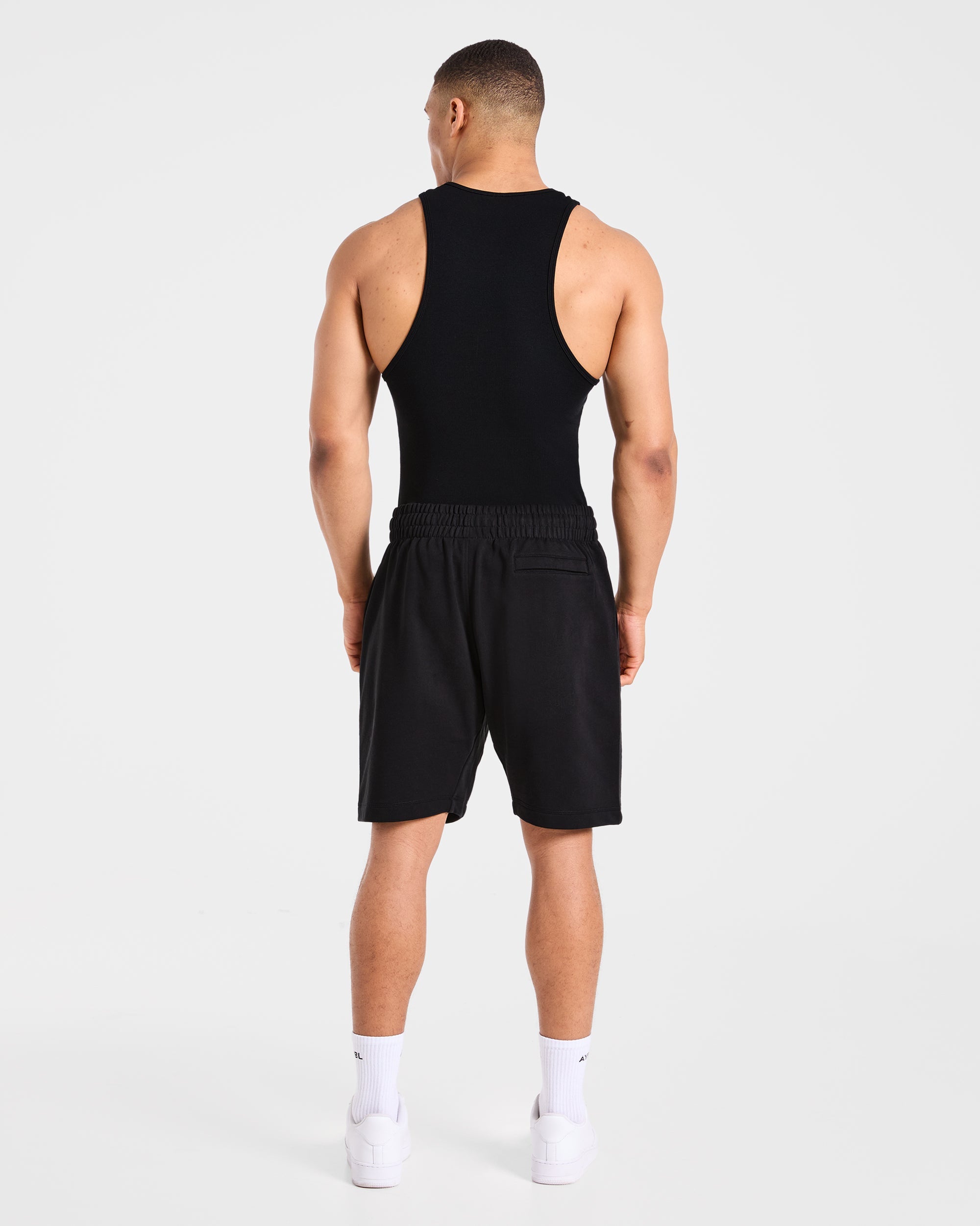 Apex Lifting Essentials Shorts - Schwarz/Cream