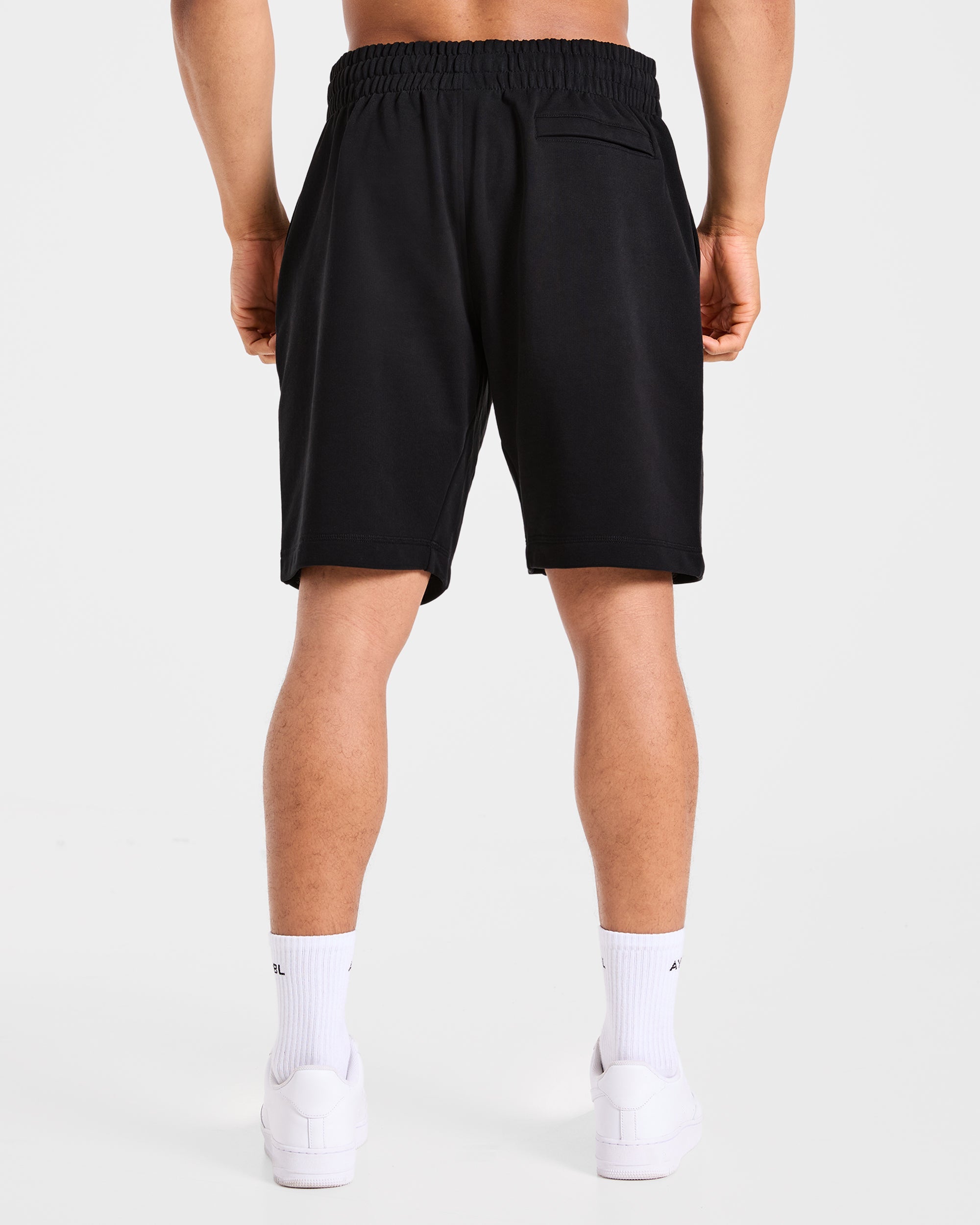 Apex Lifting Essentials Shorts - Schwarz/Cream