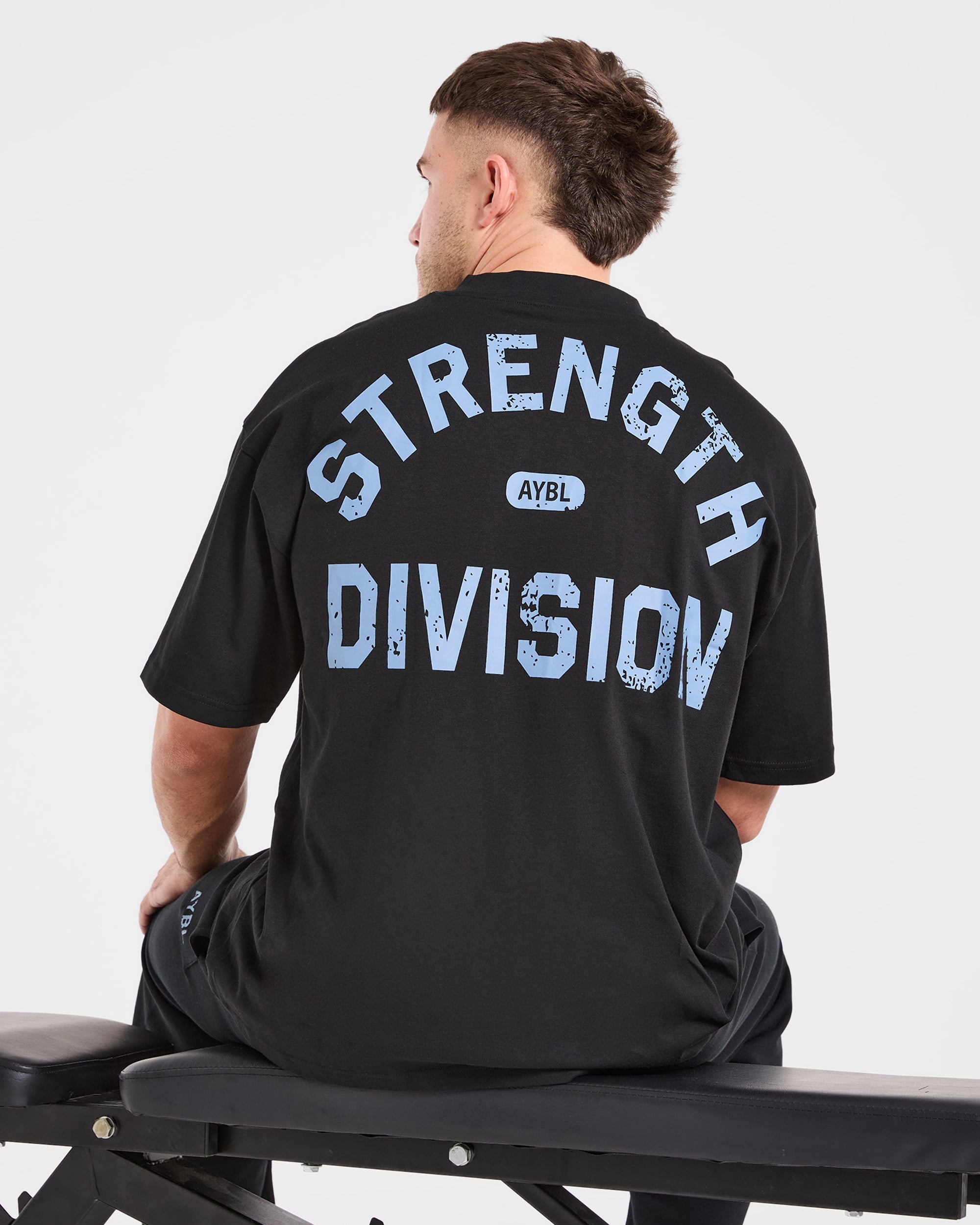 Strength Division Oversized T Shirt - Schwarz/Blau