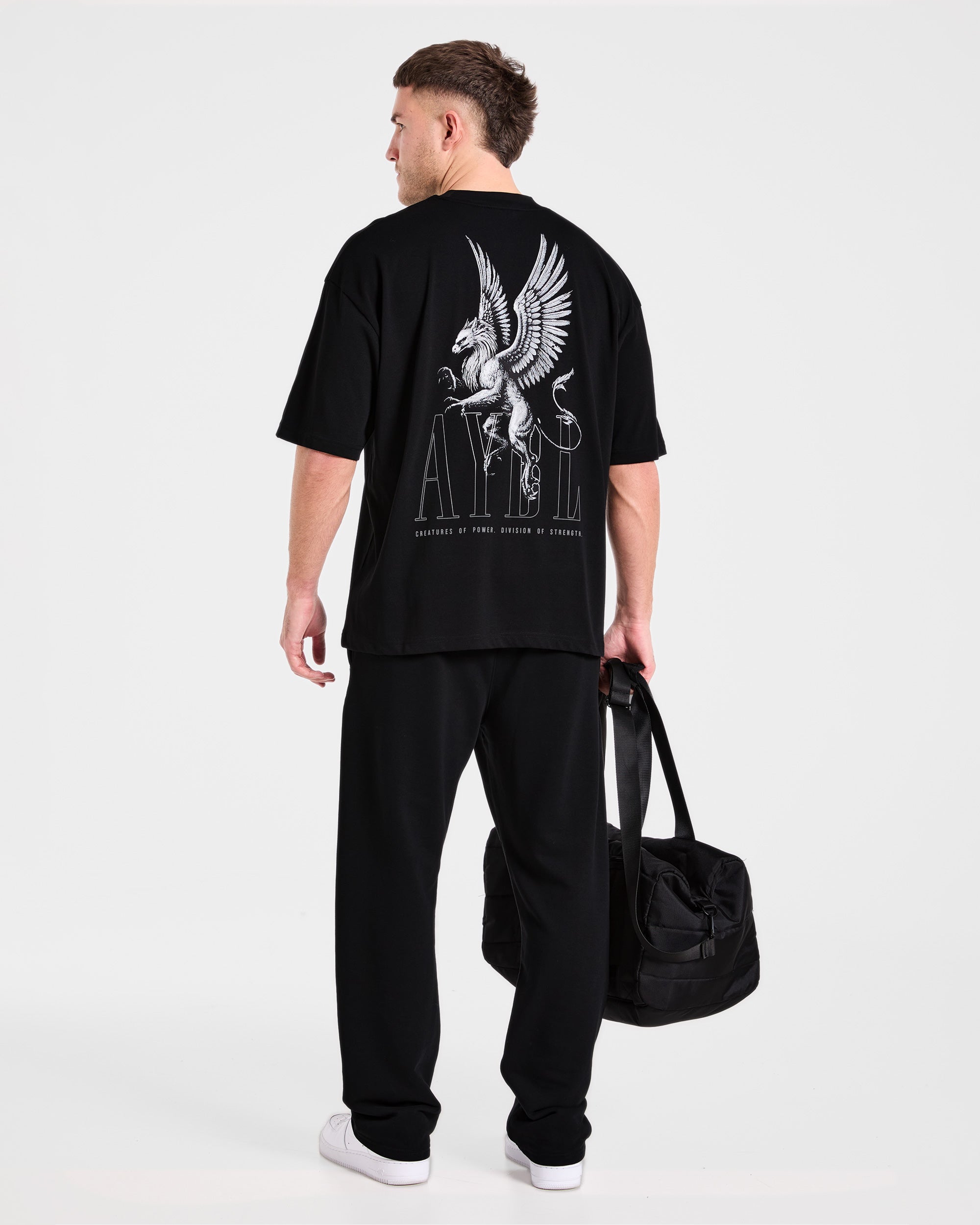 Creatures Of Power Oversized T Shirt - Schwarz