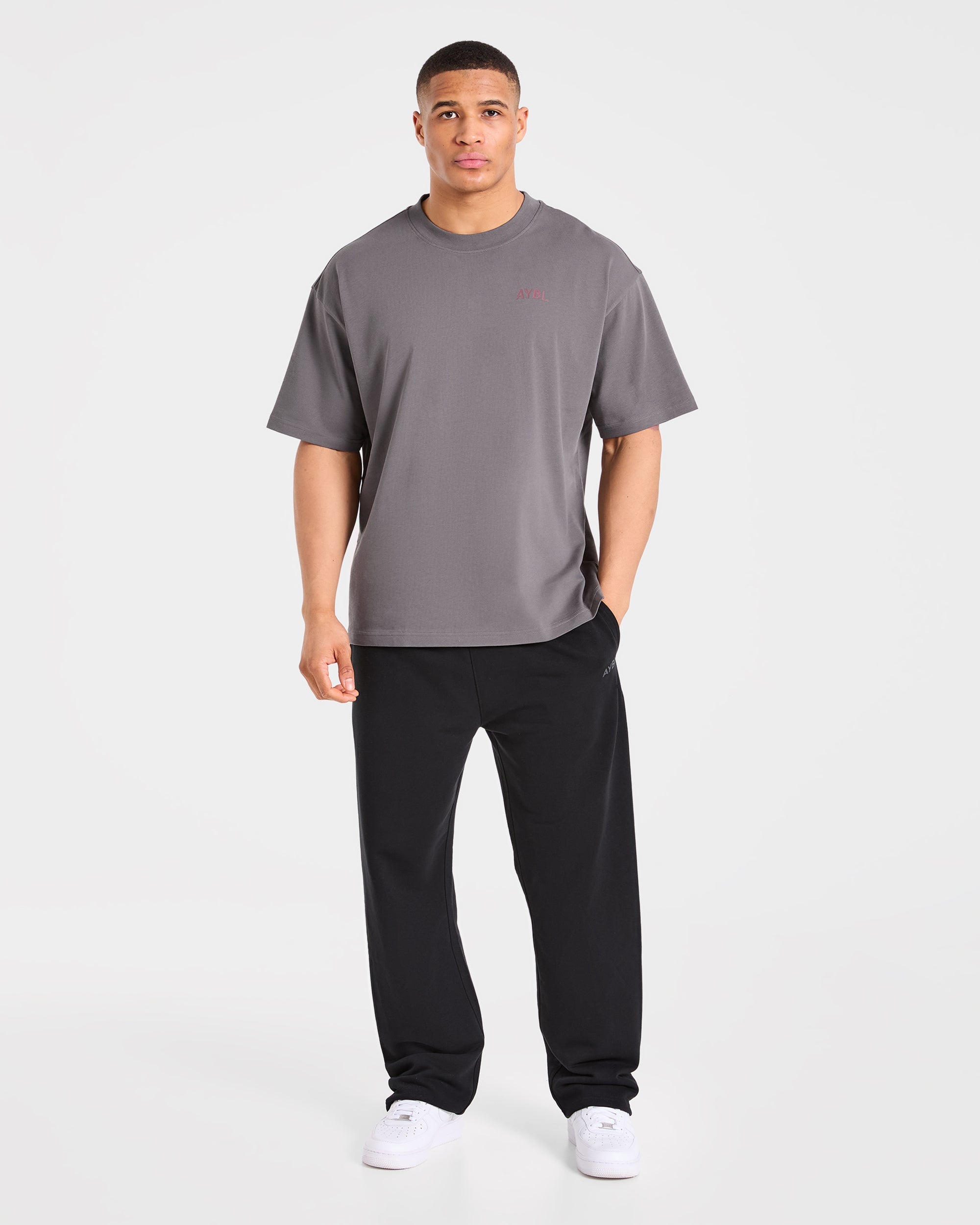 Strength Division Oversized T Shirt - Charcoal/Rot