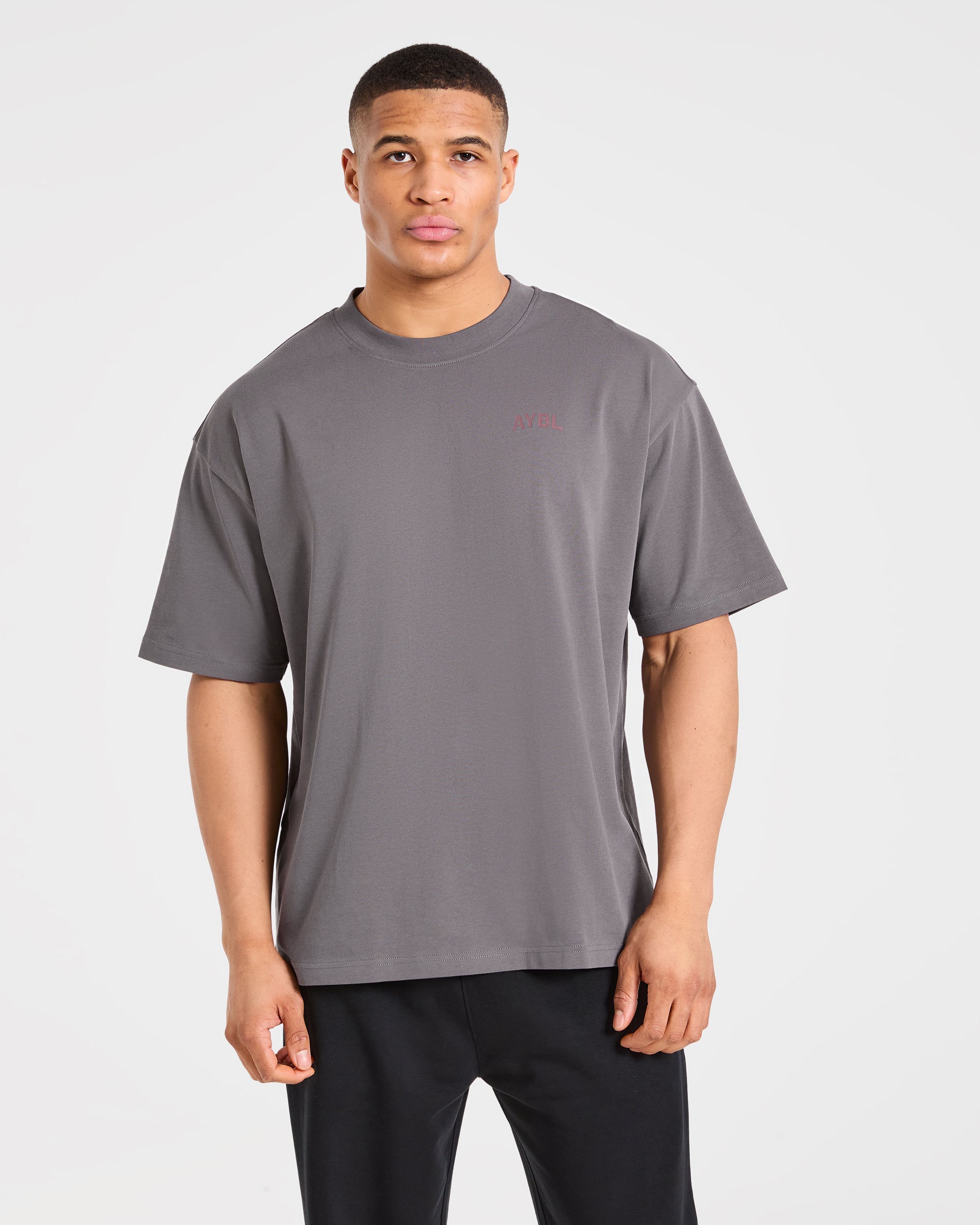 Strength Division Oversized T Shirt - Charcoal/Rot