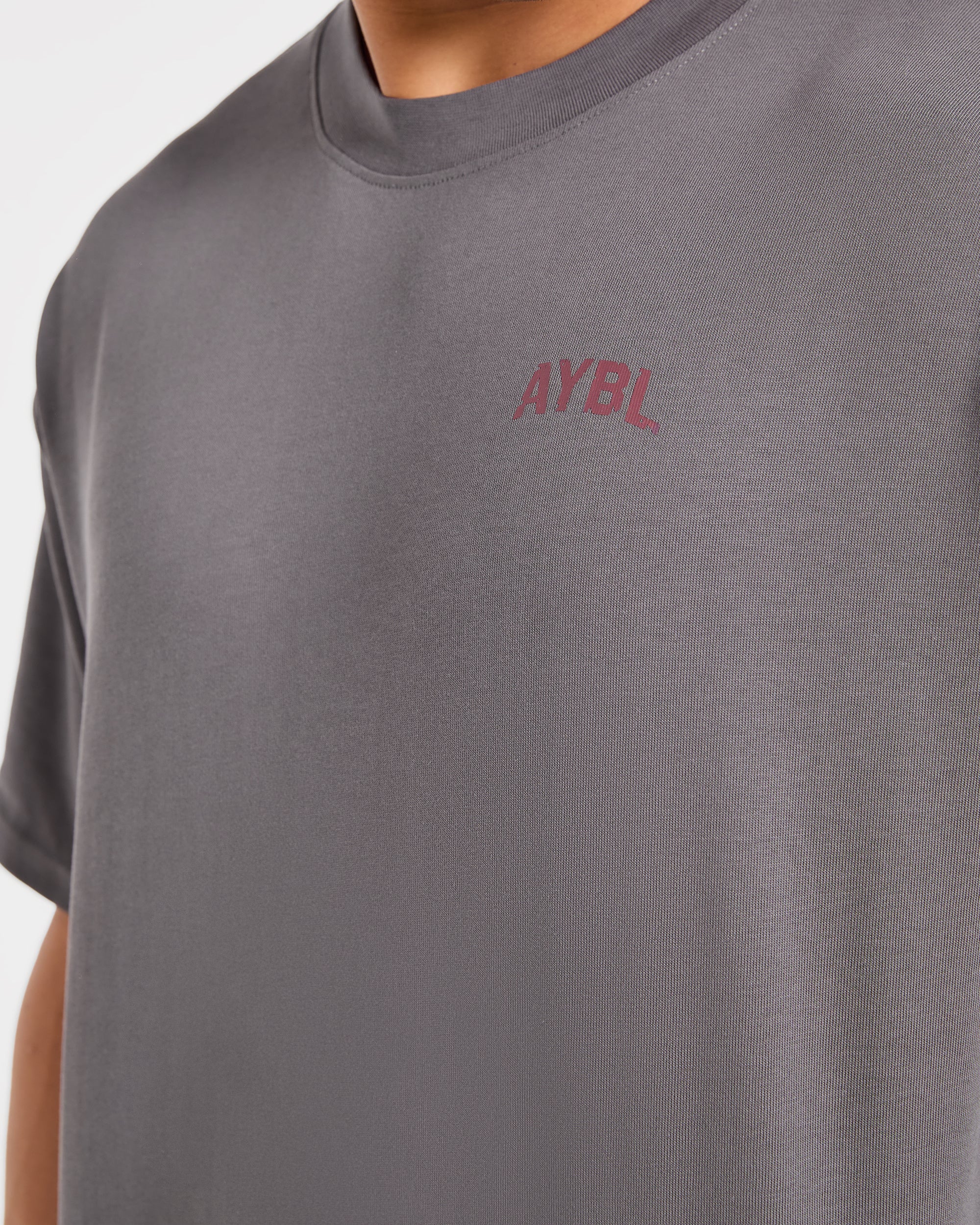 Strength Division Oversized T Shirt - Charcoal/Rot