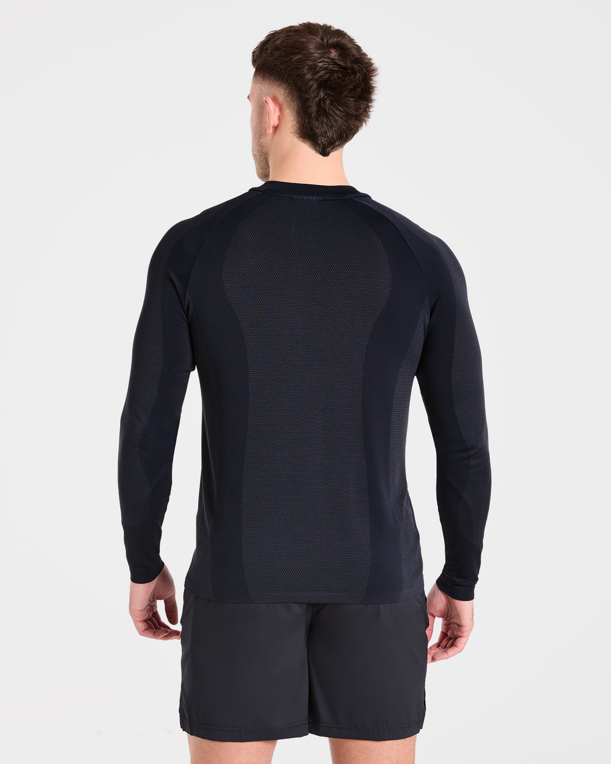 Attain Seamless Long Sleeve T Shirt - Schwarz