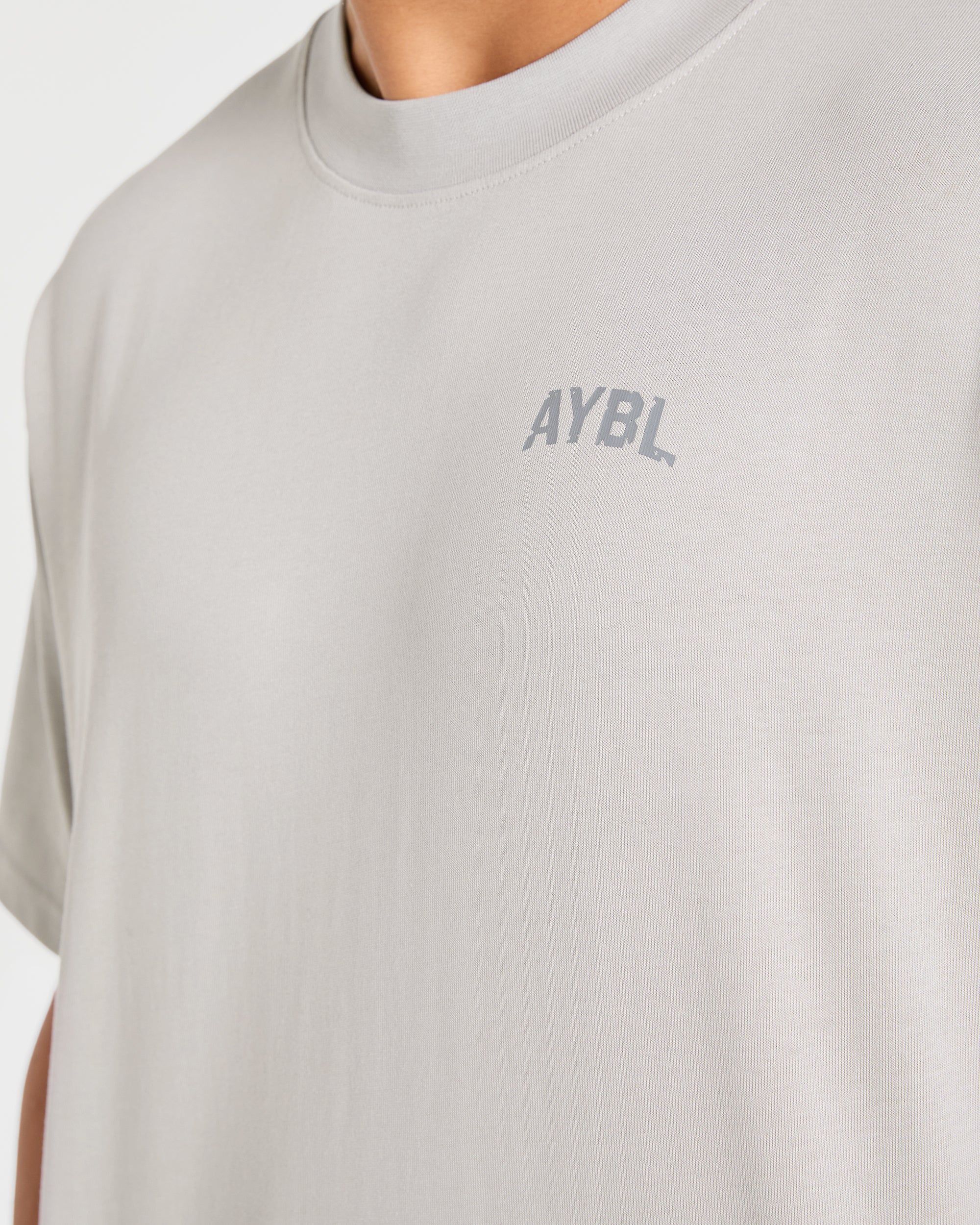 Strength Division Oversized T Shirt - Iced Grau