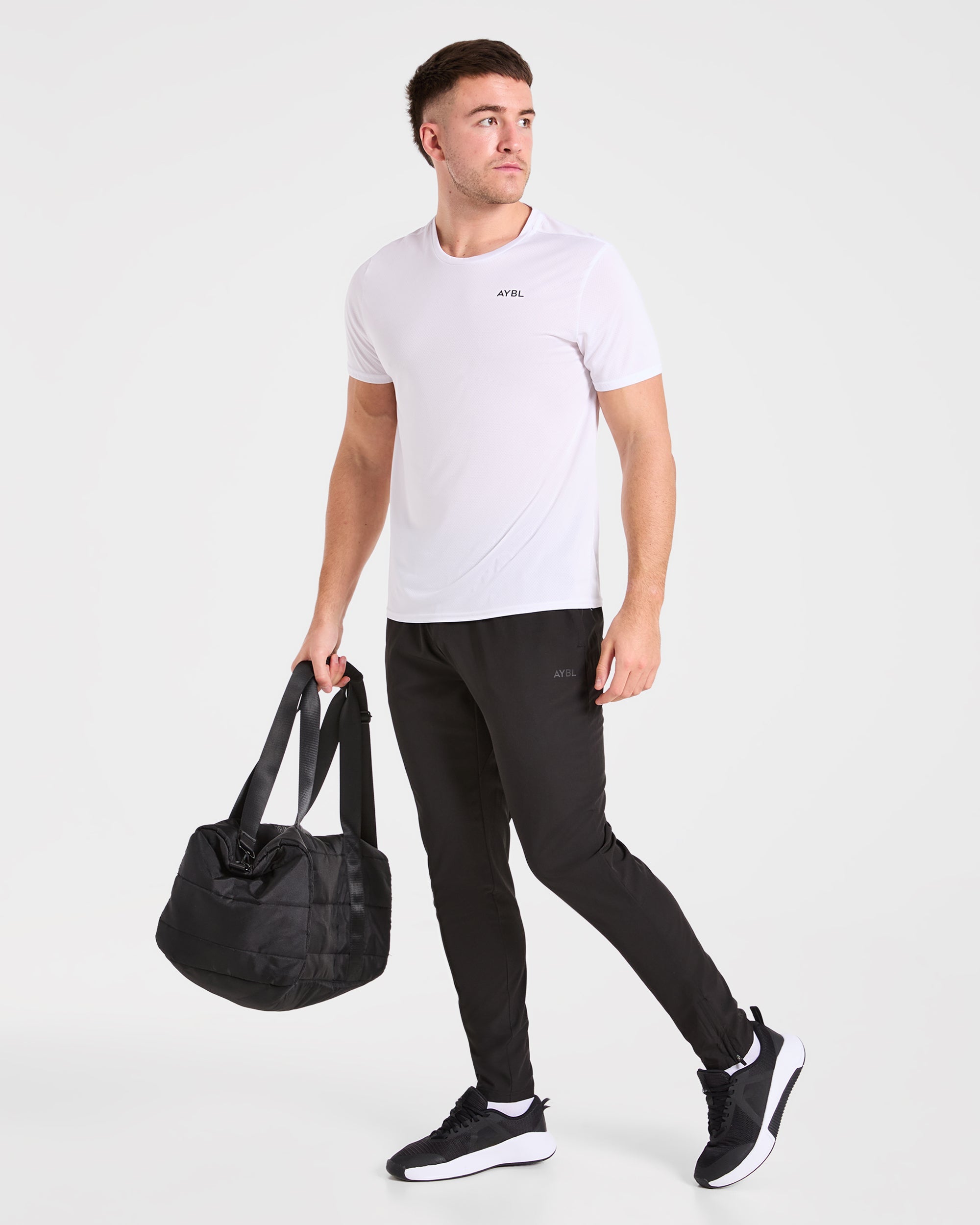 Ascend Woven Joggers - Schwarz
