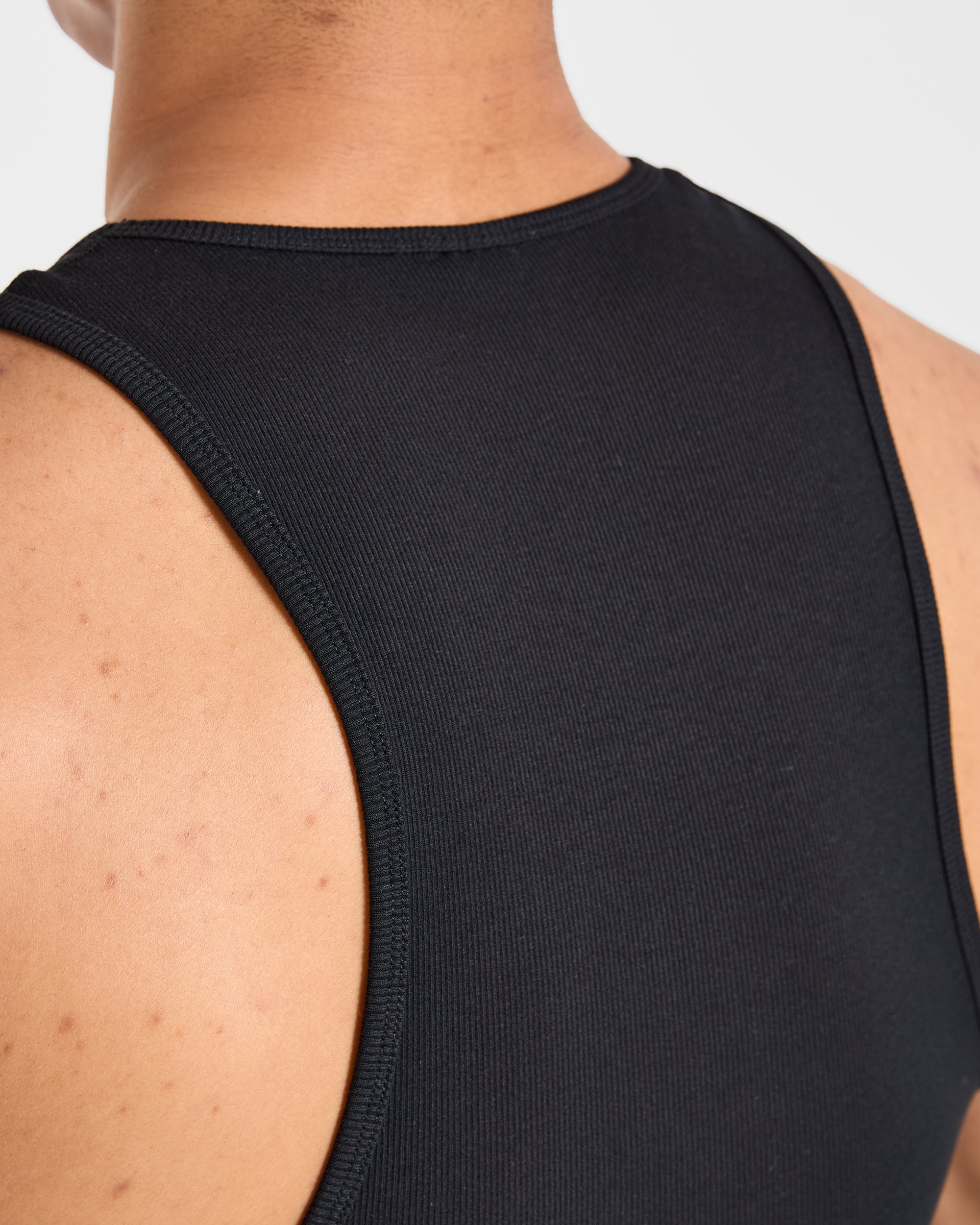 Muscle Ribbed Tank - Schwarz