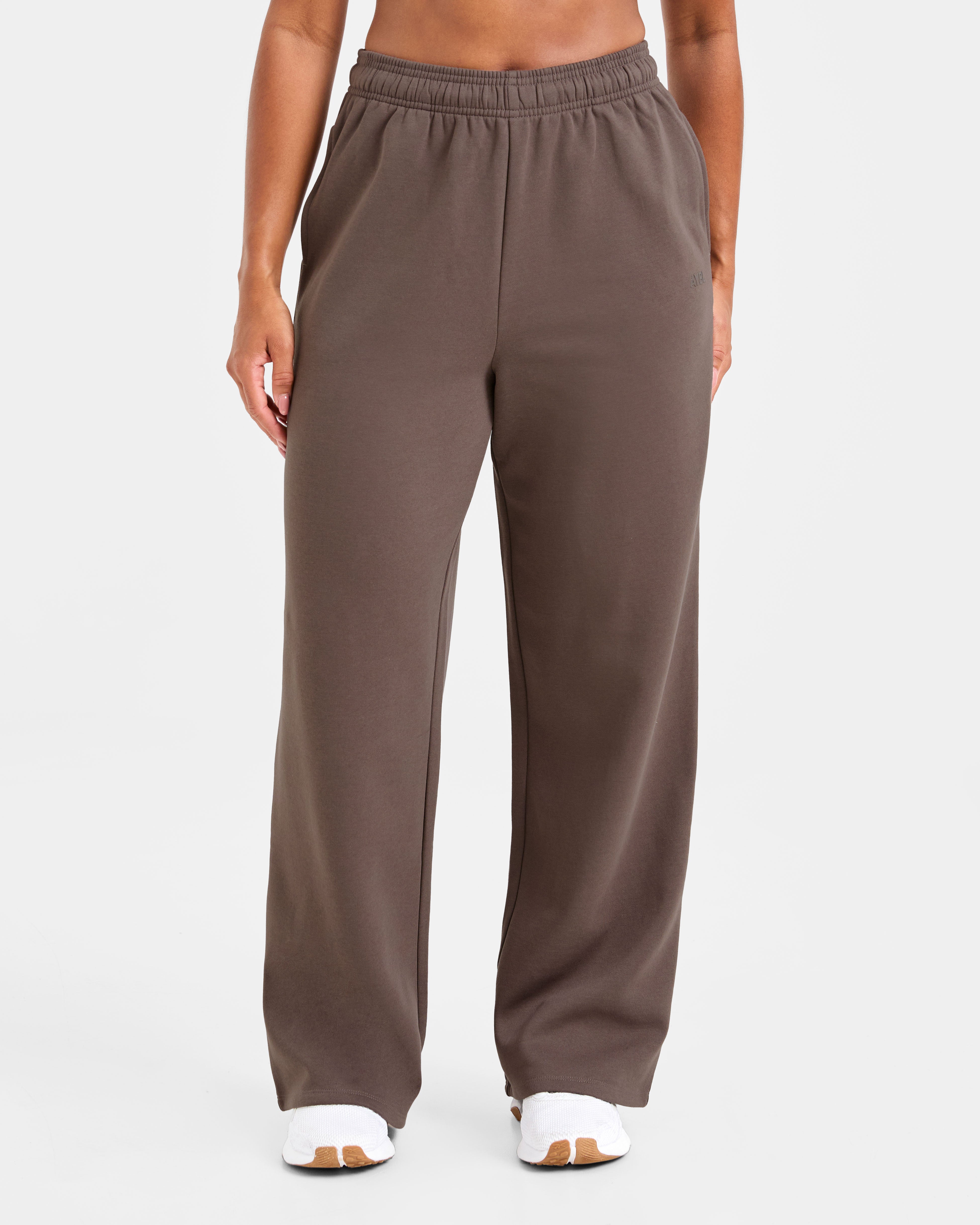 Lifestyle Oversized Straight Leg Joggers - Umber Braun