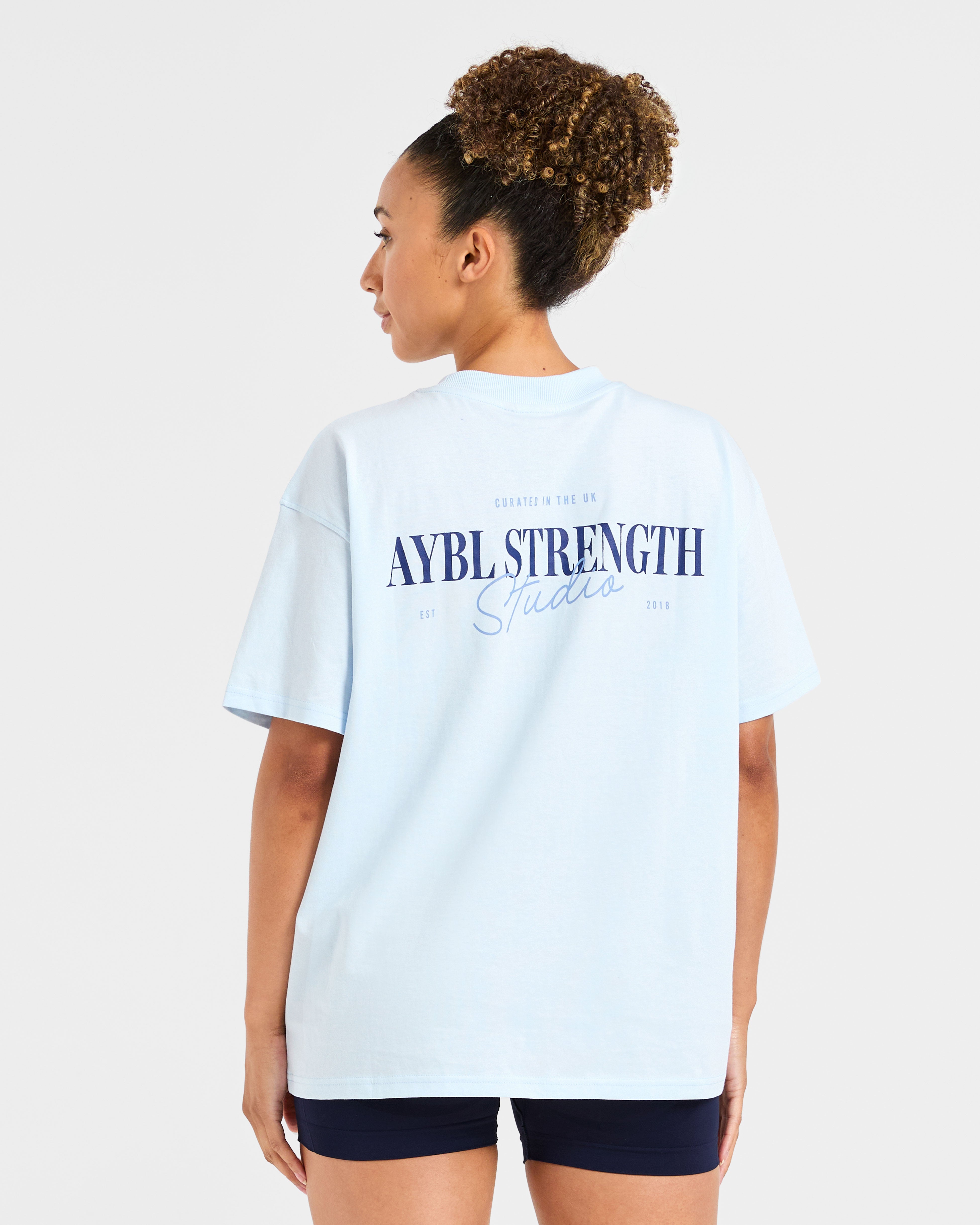 AYBL Strength Studio Oversized T Shirt - Blau