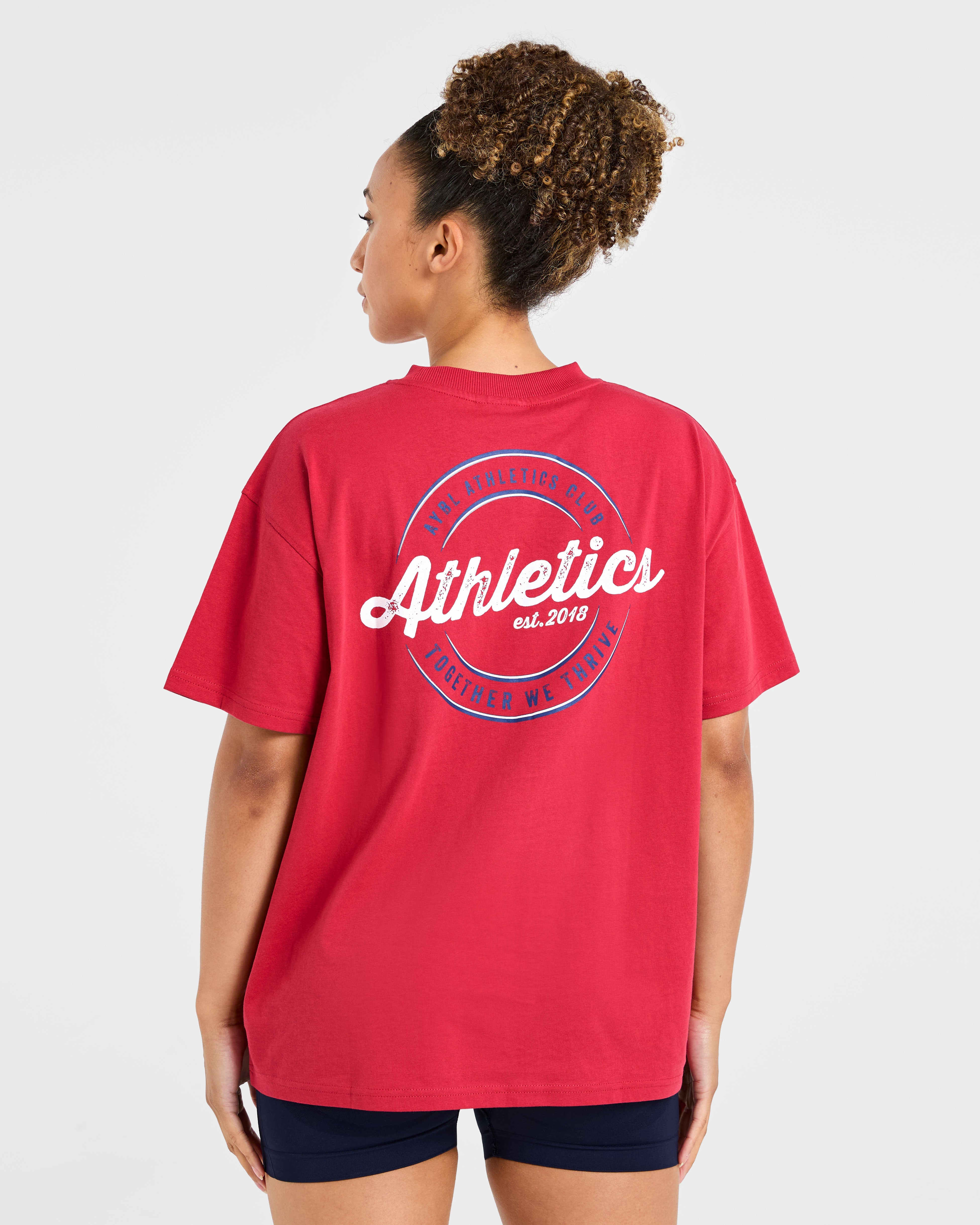 Retro Athletics Club Oversized T Shirt - Rot/Blau
